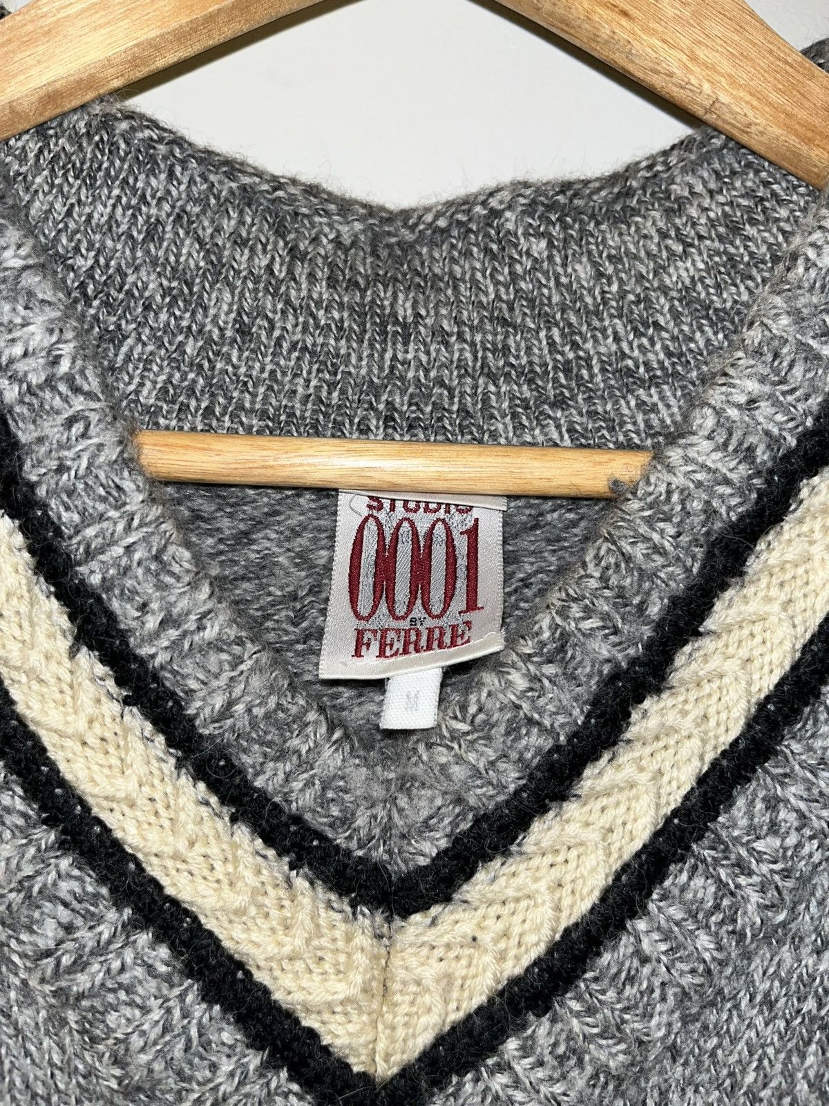 Gianfranco Ferre × Vintage Gianfranco Ferre Vintage Sweater Size US M / EU 48-50 / 2 - 4 Thumbnail