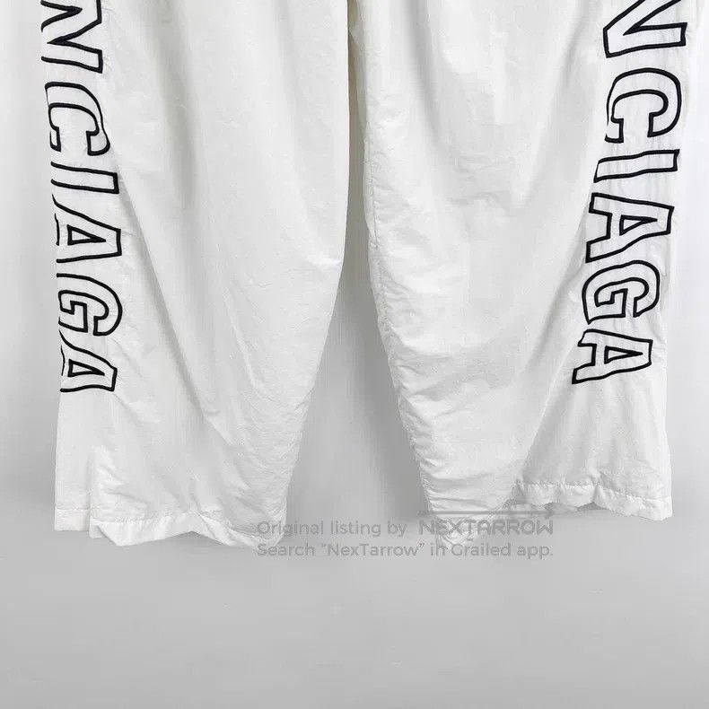 Balenciaga Balenciaga size M White Large Logo Embroidered Nylon Track Size US 27 - 5 Thumbnail