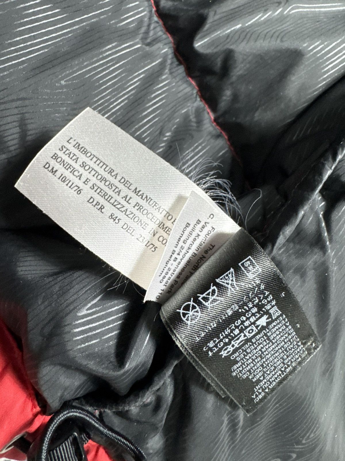 The North Face The North Face 700 Nuptse Down Puffer Jacket Red Size XS Size US XS / EU 42 / 0 - 10 Thumbnail