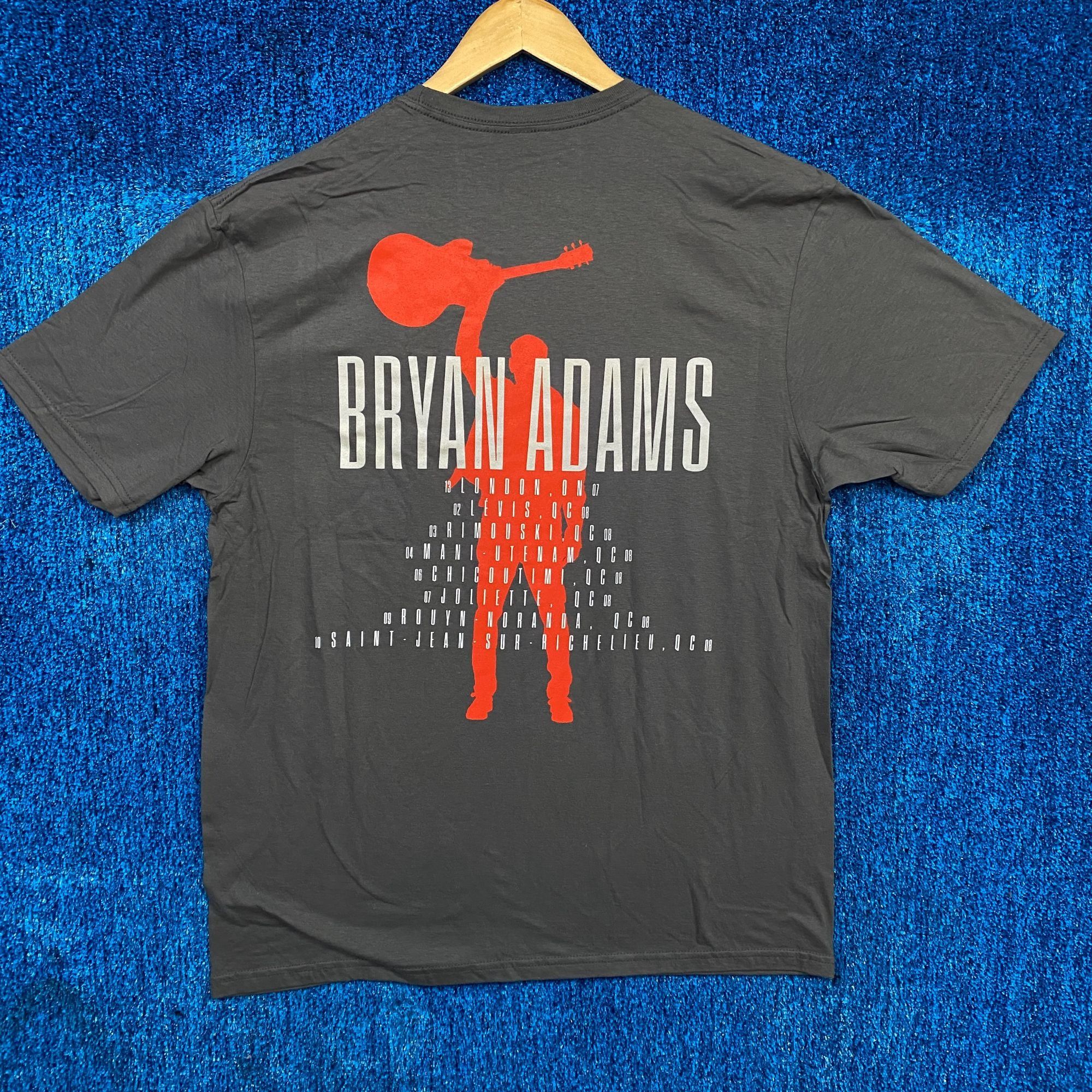 Band Tees Bryan Adams Classics Album Cover Art World Tour Dates Tee L Size US L / EU 52-54 / 3 - 3 Thumbnail