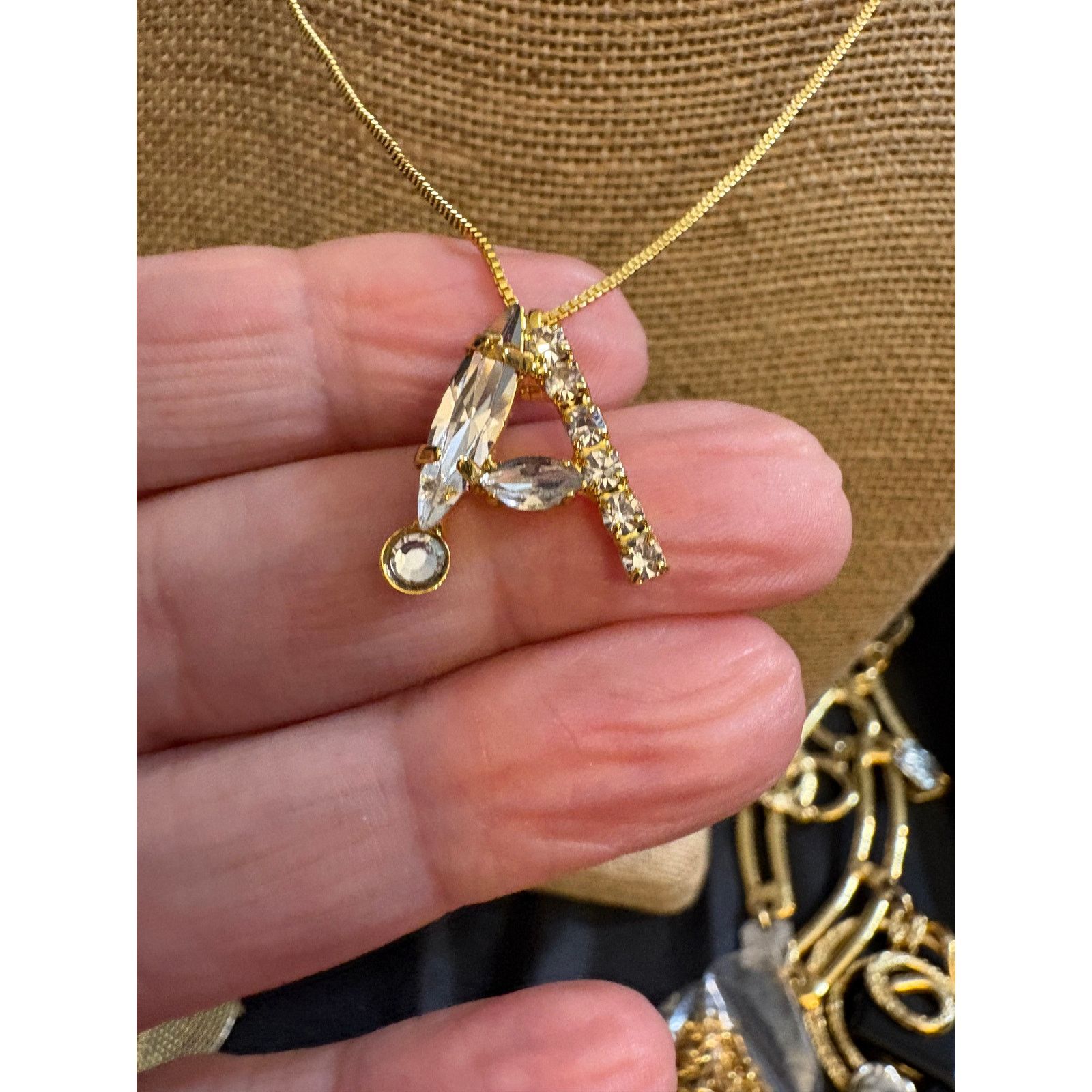 Other Vintage Sorrelli Gold Tone Rhinestone A Initial Necklace 16" Size ONE SIZE - 5 Thumbnail