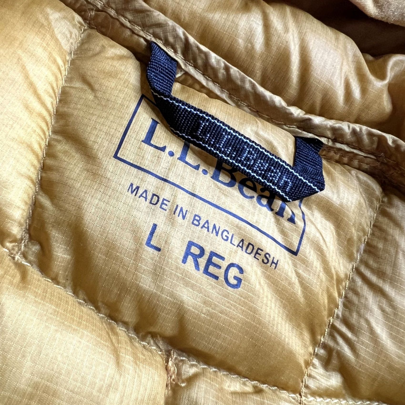 Vintage VINTAGE: No (omit) - not allowed. Size US L / EU 52-54 / 3 - 4 Thumbnail