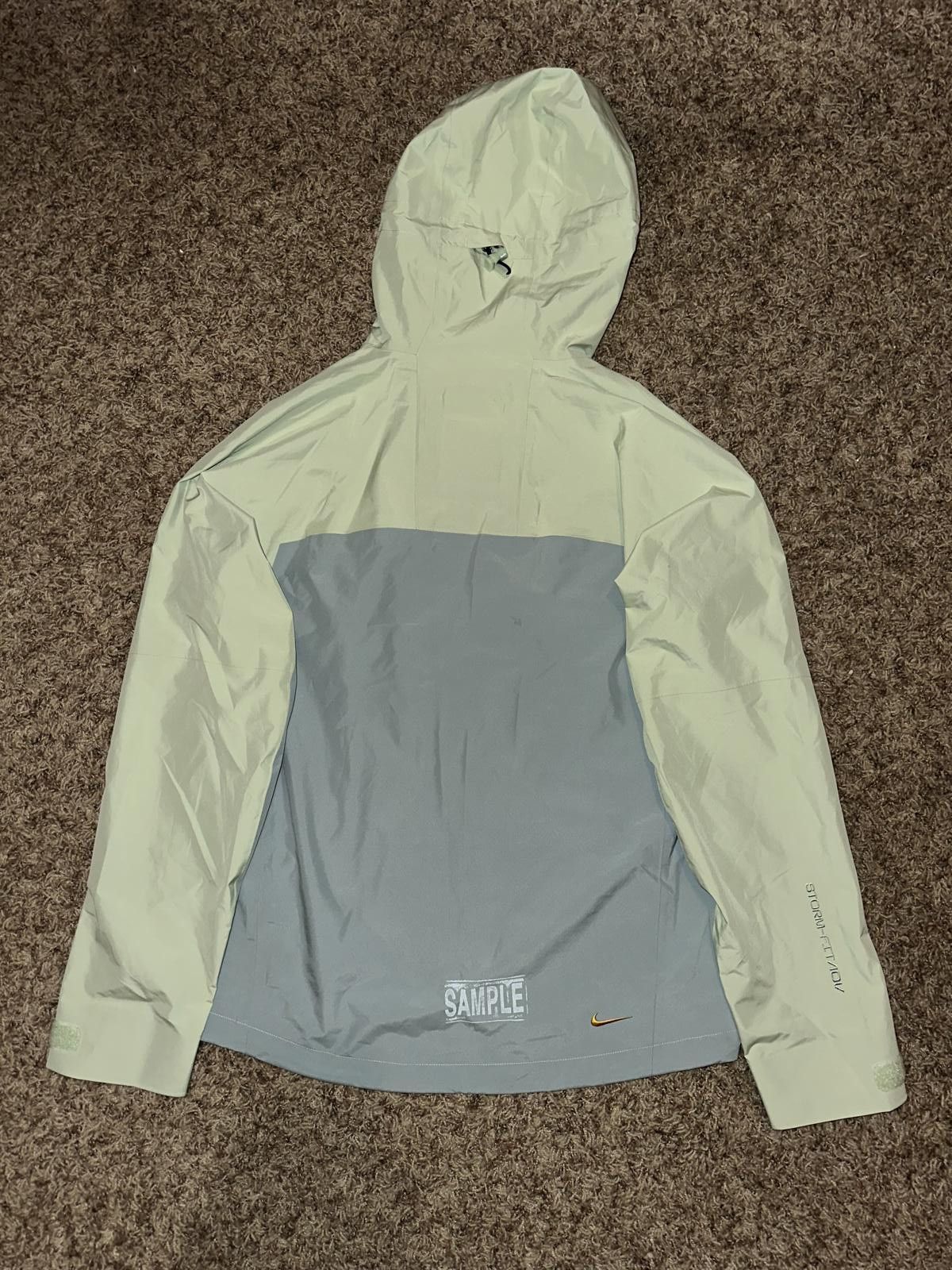 Nike Nike Men’s ACG SF Cascade Hooded Rain Jacket Size US S / EU 44-46 / 1 - 11 Thumbnail