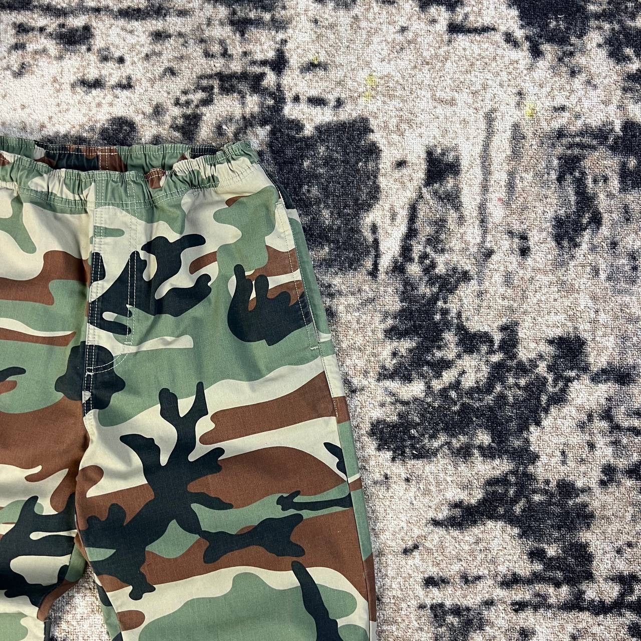 Stussy Stussy Mini Logo Vintage Camo Baggy Parachute Pants Size US 30 / EU 46 - 3 Thumbnail