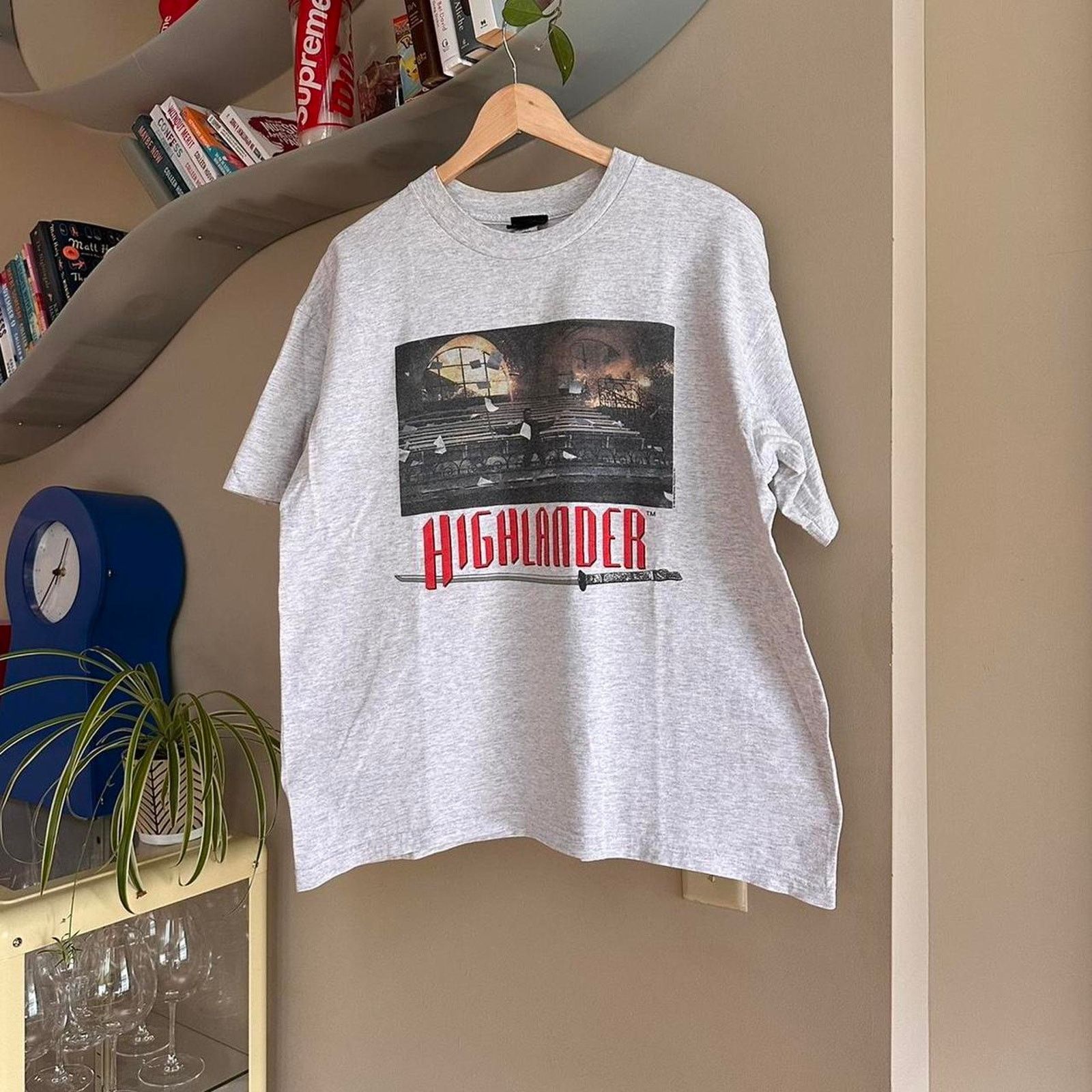 Vintage Vintage 1996 Highlander Movie Shirt Size US XL / EU 56 / 4 - 1 Thumbnail