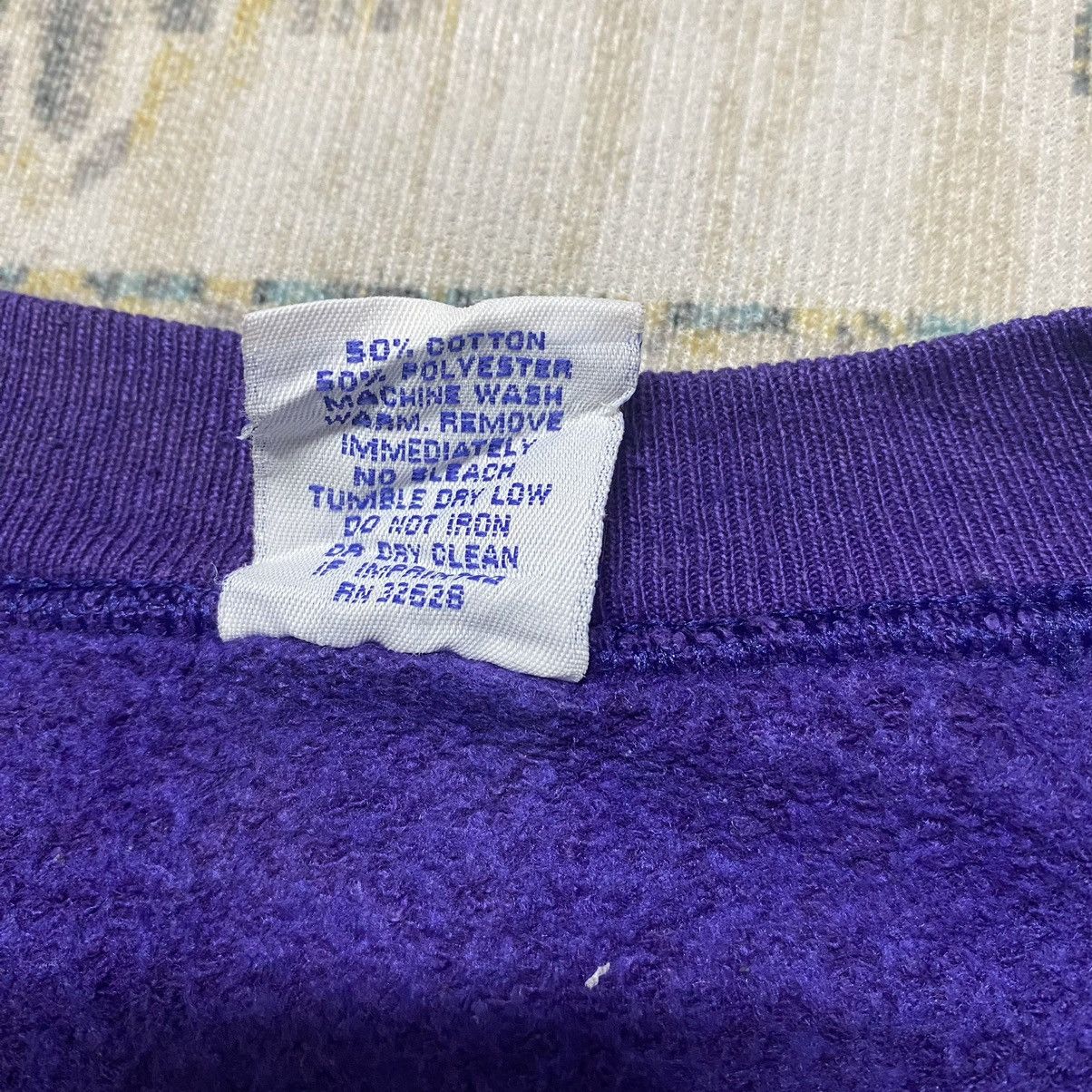 Vintage Vintage Charlotte Hornets Sweatshirt Size US XL / EU 56 / 4 - 15 Thumbnail