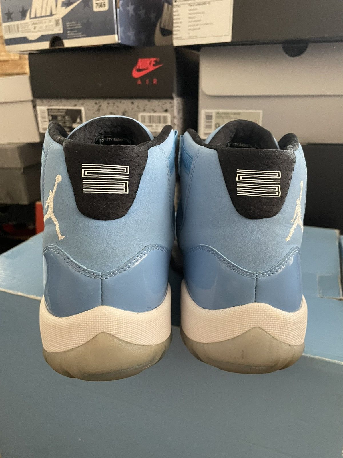 Jordan Brand Jordan 11 Pantone Pack 11 & 29 Size US 9 / EU 42 - 15 Thumbnail