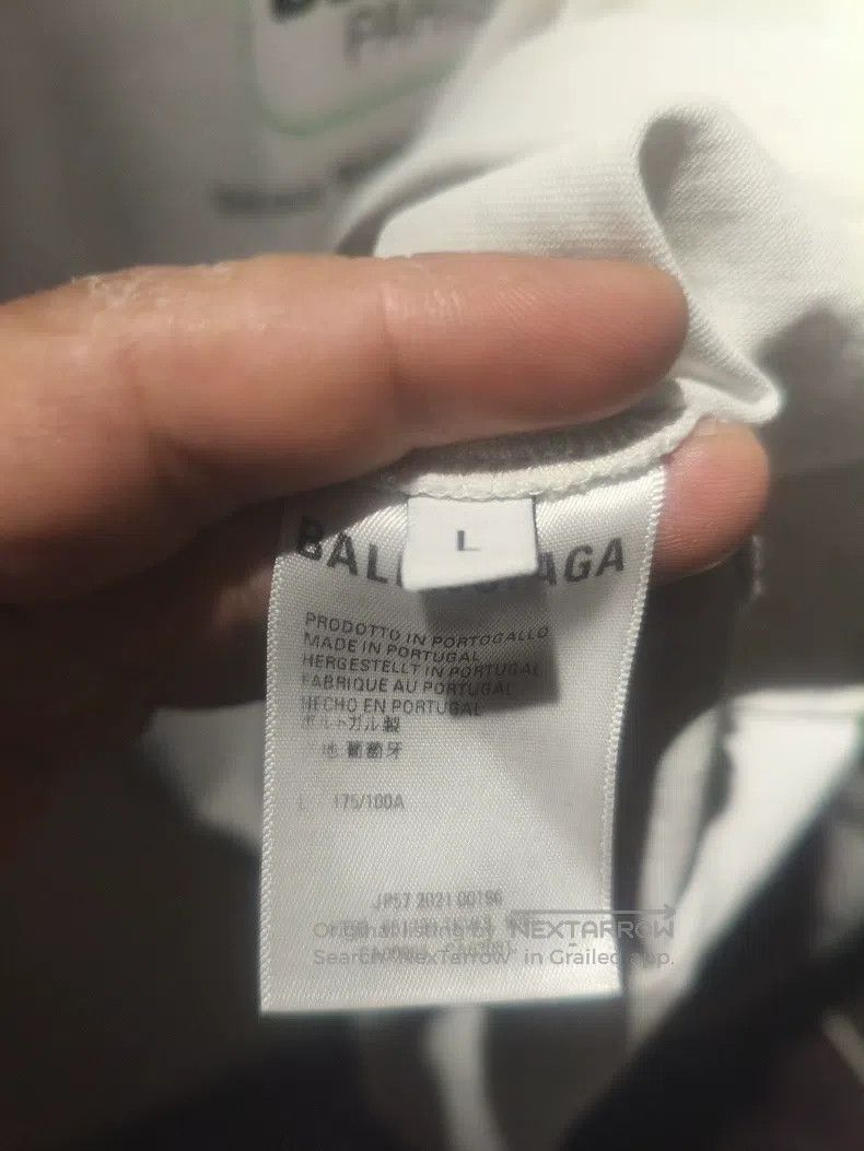 Balenciaga Balenciaga Eco-Friendly White Short Sleeve Size US L / EU 52-54 / 3 - 4 Thumbnail