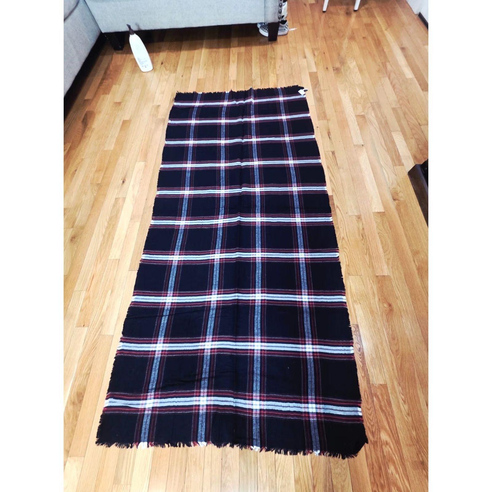 Loft LOFT Scarf Rectangle Women's One Size Black Plaid Cotton Multifunctional Women's Accessory Size ONE SIZE - 7 Thumbnail