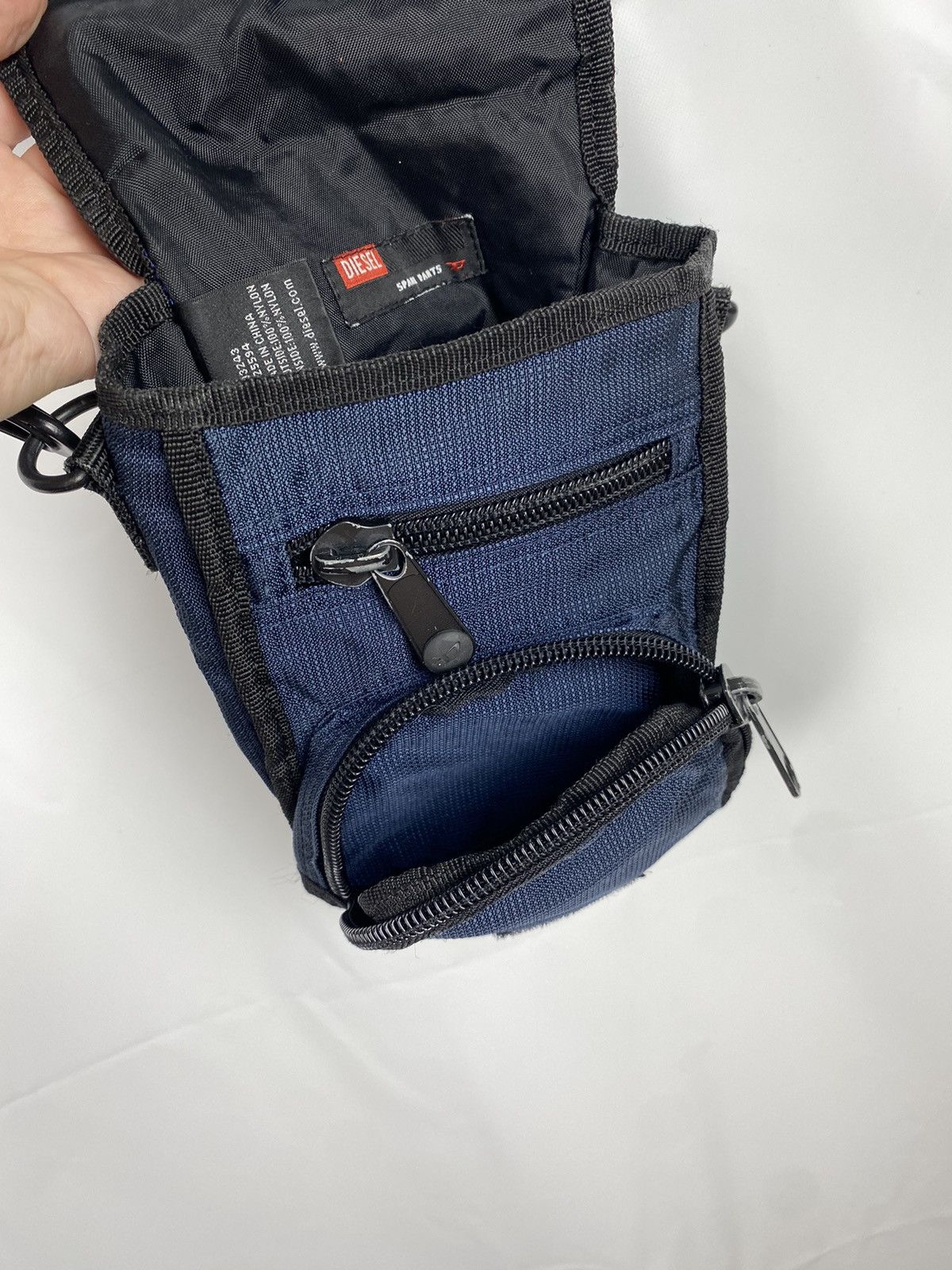 Diesel Vintage Diesel 00s Nylon Messenger Mini Bag Size ONE SIZE - 13 Thumbnail