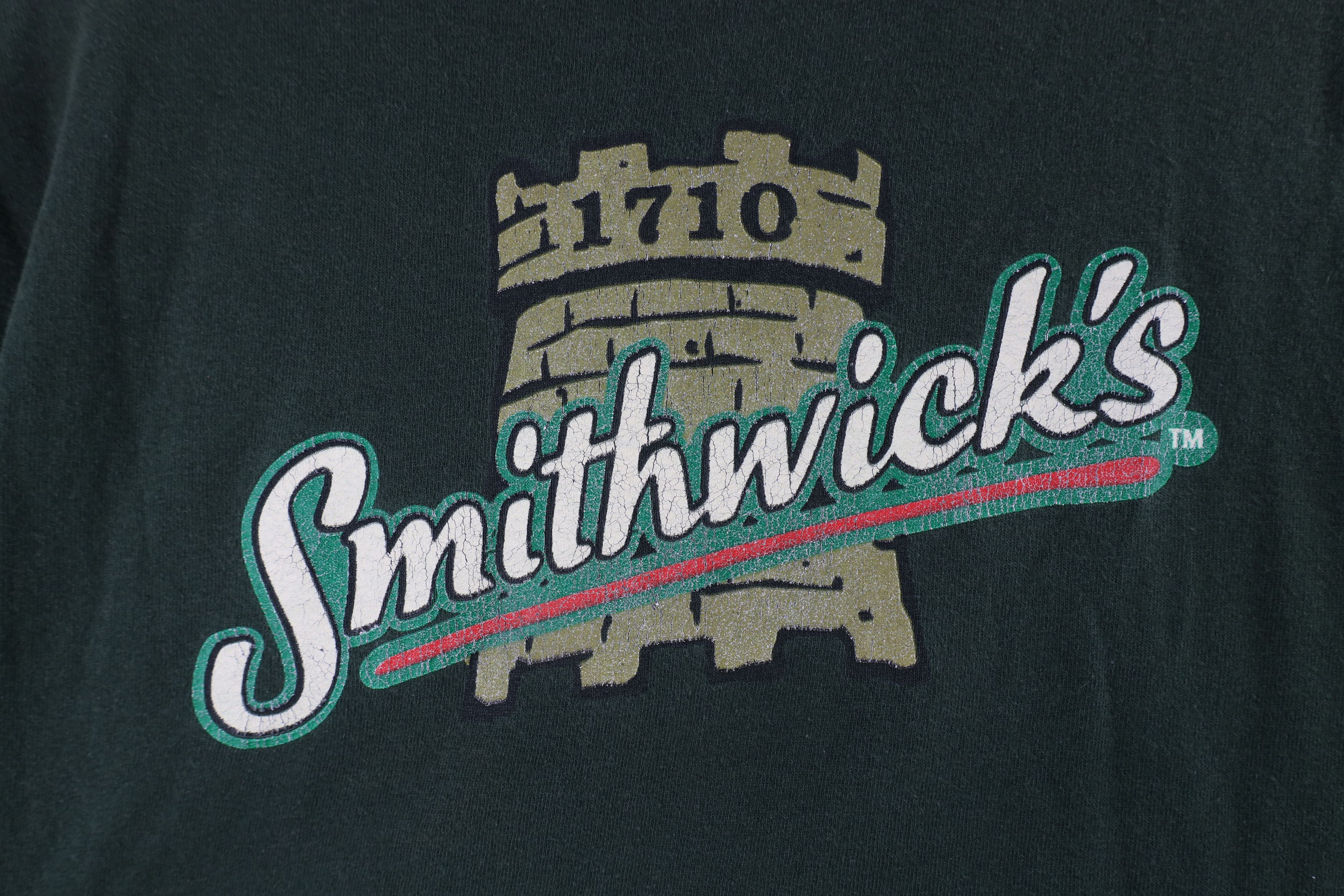 Vintage Vintage Out Smithwicks Imported Irish Ale Beer T-Shirt Green Size US XL / EU 56 / 4 - 6 Thumbnail