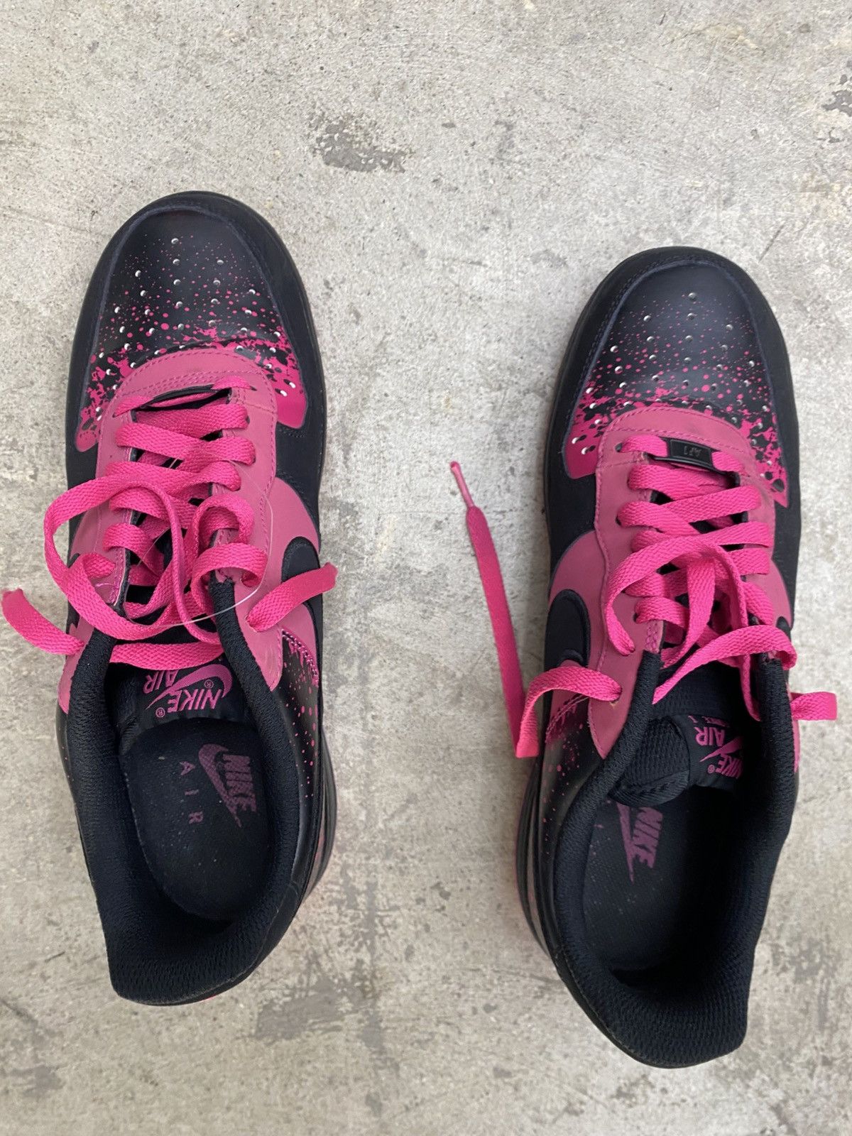 Nike RARE Nike Air Force 1 Low Pink Size US 10 / EU 43 - 2 Thumbnail
