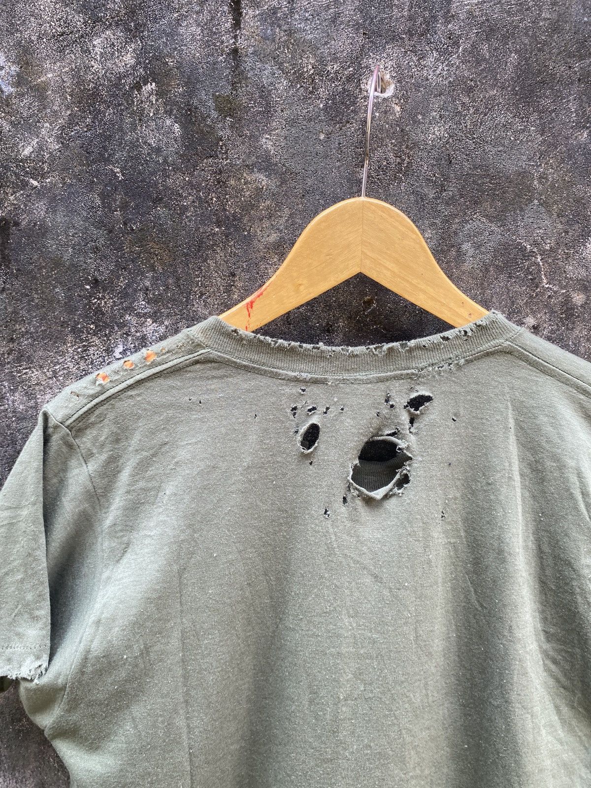 Vintage Vintage 80’s MASH Thrashed Faded Single Stich ERD Grunge Tee Size US L / EU 52-54 / 3 - 10 Thumbnail