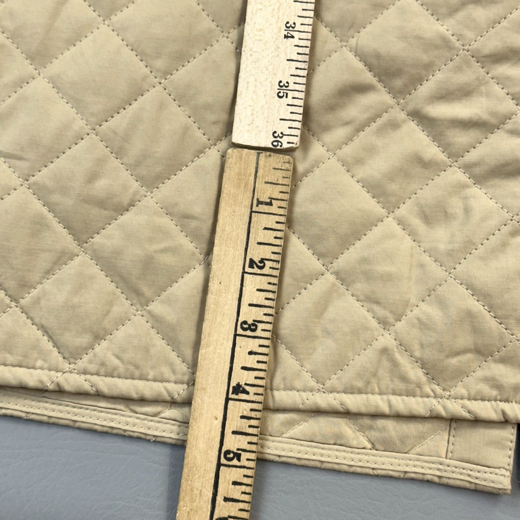 H&M H&M Quilted Jacket Women's 2XL Beige Sleeveless Snap Front Knee Length Shacket Womens Size XXL / US 16-18 / IT 52-54 - 7 Thumbnail