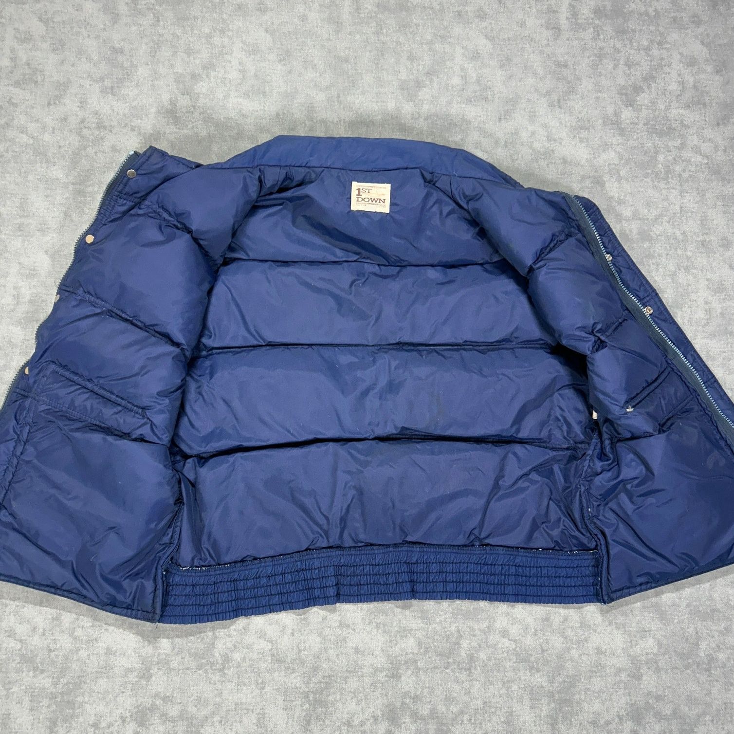 Vintage VTG 1st Down SLC Utah gorpcore goose down puffer vest mns XL Size US XL / EU 56 / 4 - 3 Thumbnail