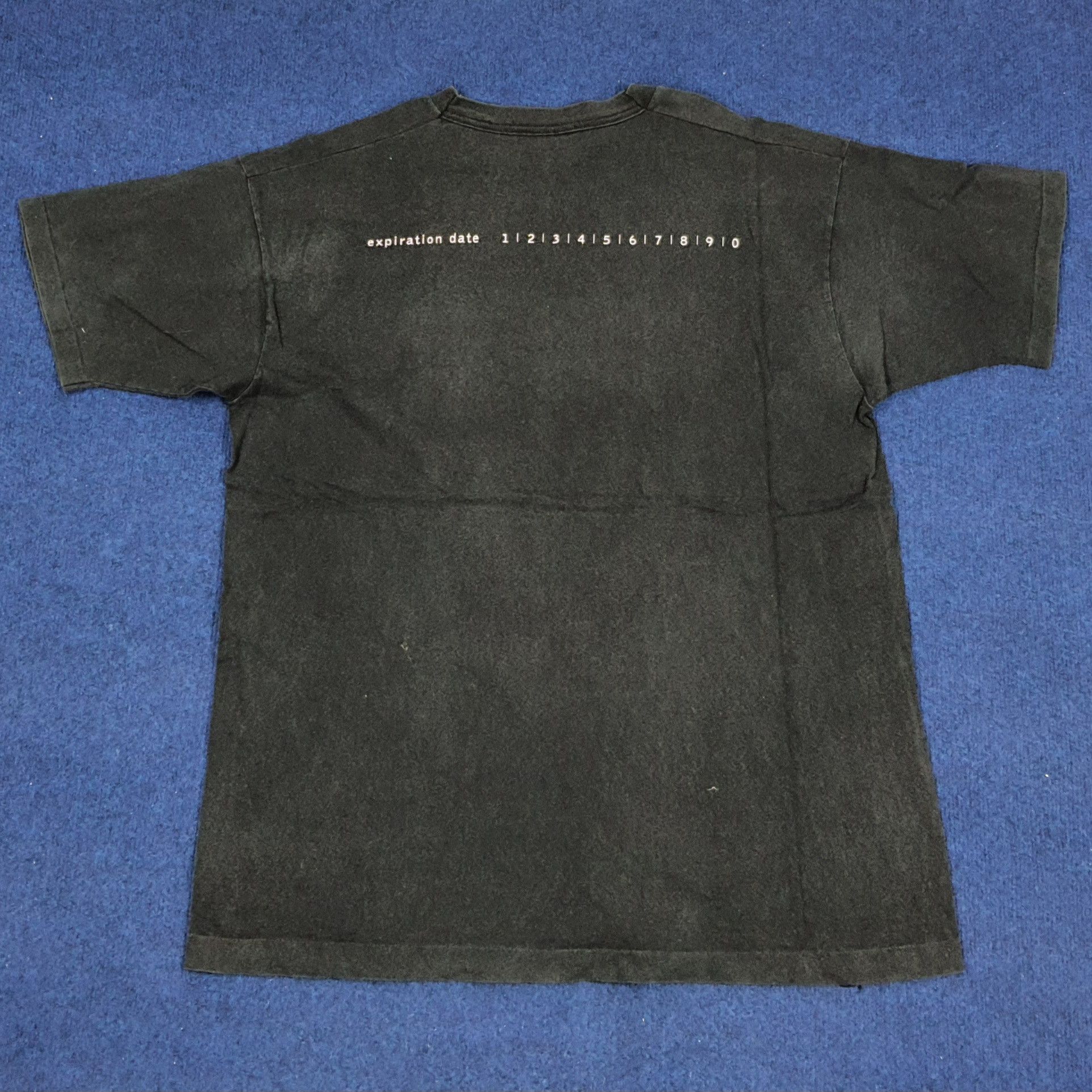 Vintage Vintage MTV American Cable Television Channel Tshirt Size US L / EU 52-54 / 3 - 4 Thumbnail