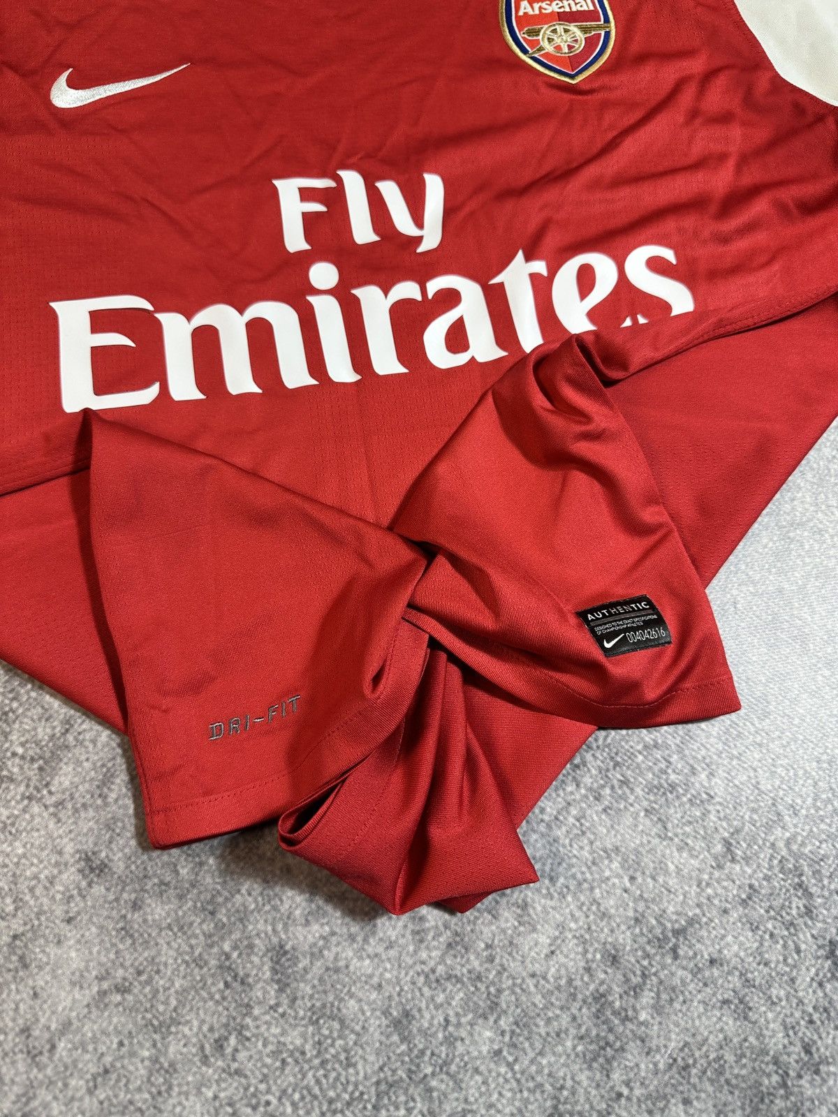 Nike × Vintage Vintage Nike Arsenal Soccer Jersey Streetwear Style Rare VTg Size US L / EU 52-54 / 3 - 5 Thumbnail