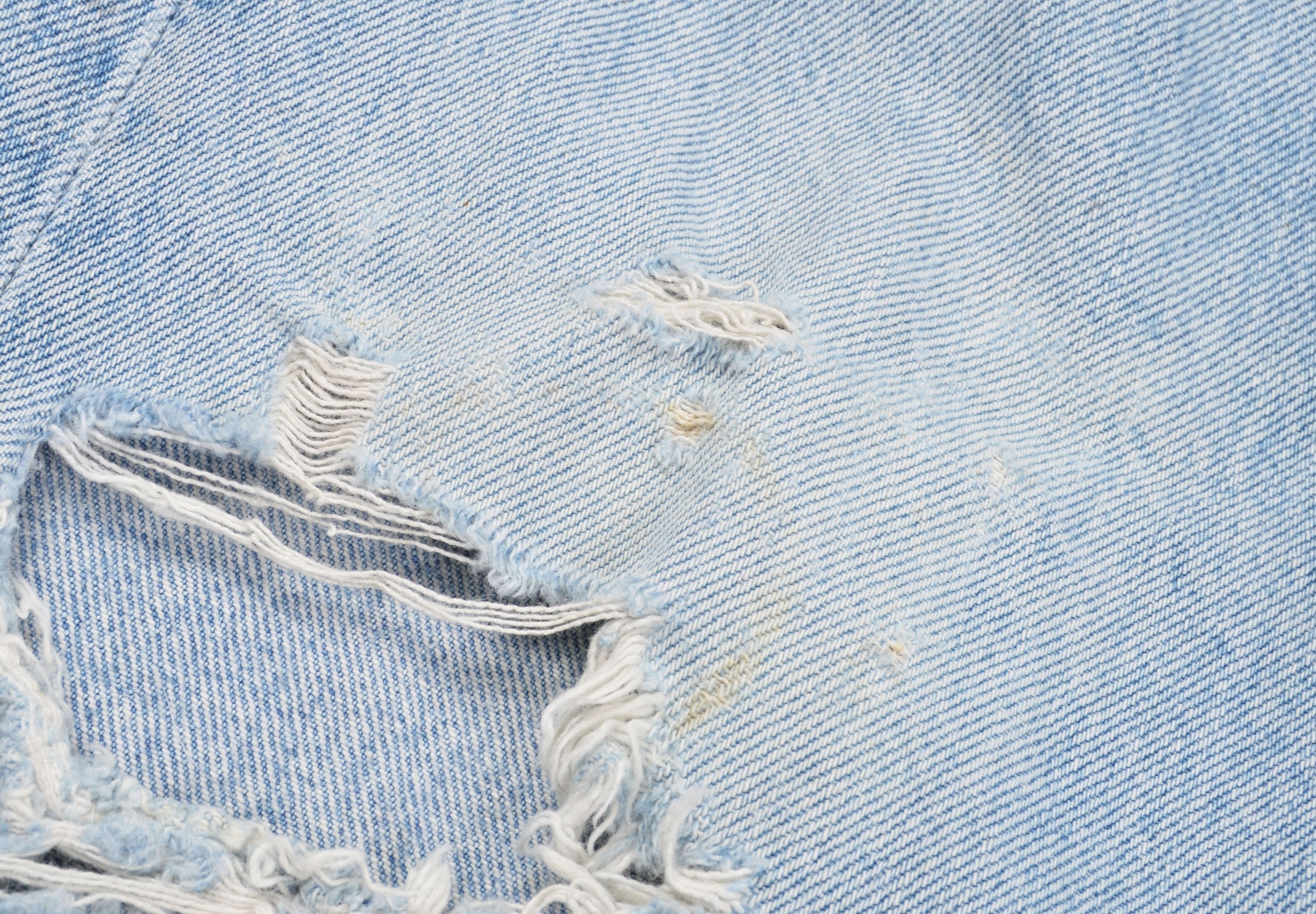 Levi's Vintage Levis 501 90's Made in USA Distressed Blue Jeans Size US 34 / EU 50 - 8 Thumbnail