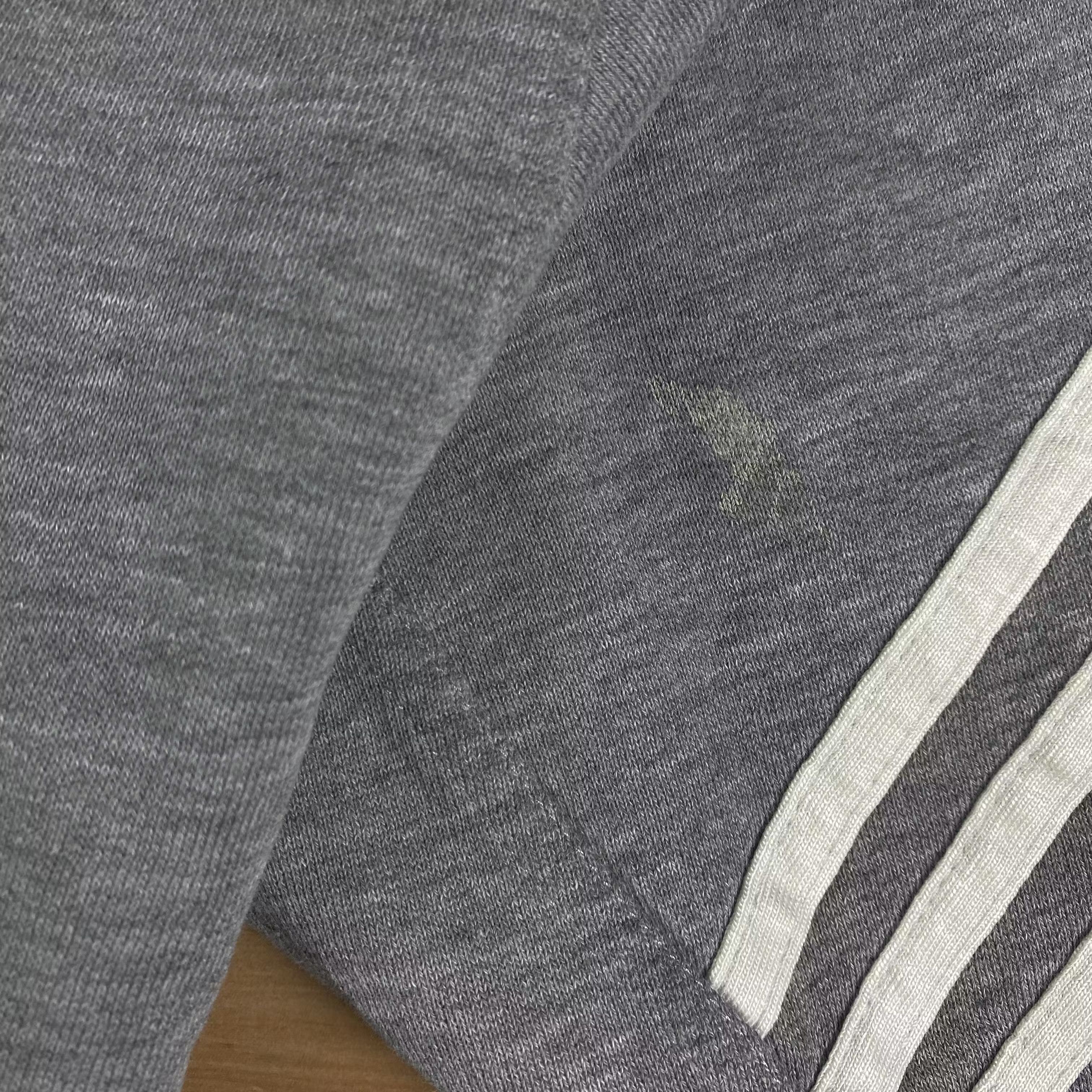 Adidas × Vintage Men’s Sweatshirt Long Sleeve Adidas Vintage Size M Size US M / EU 48-50 / 2 - 4 Thumbnail