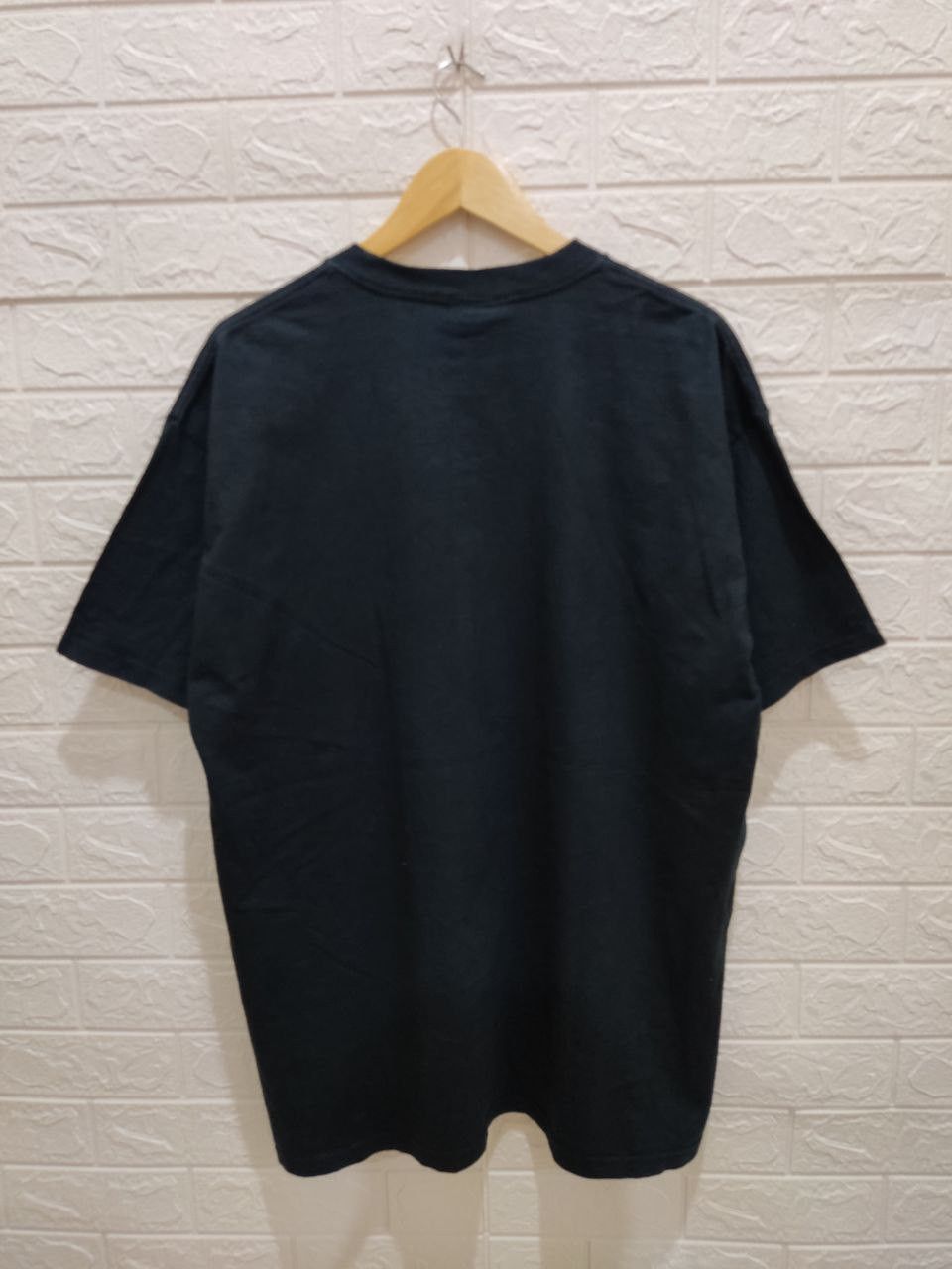 Octopus Rare Vintage OCTOPUS ARMY Explicit Content Graffiti Tees Size US XL / EU 56 / 4 - 4 Thumbnail