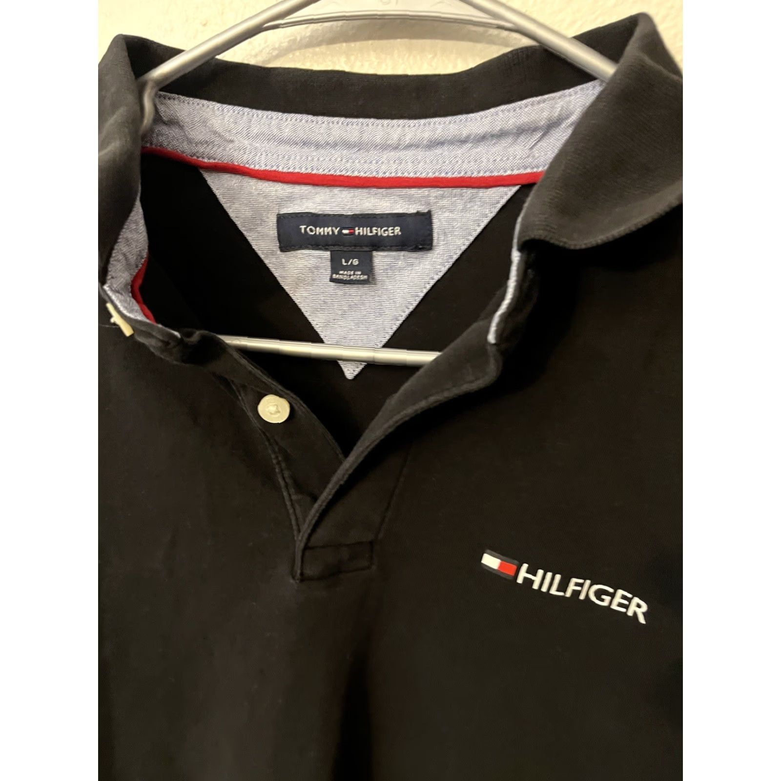 Tommy Hilfiger VINTAGE Tommy Hilfiger Polo Shirt Short Sleeve Men Black L Reg Fit Size US L / EU 52-54 / 3 - 3 Thumbnail