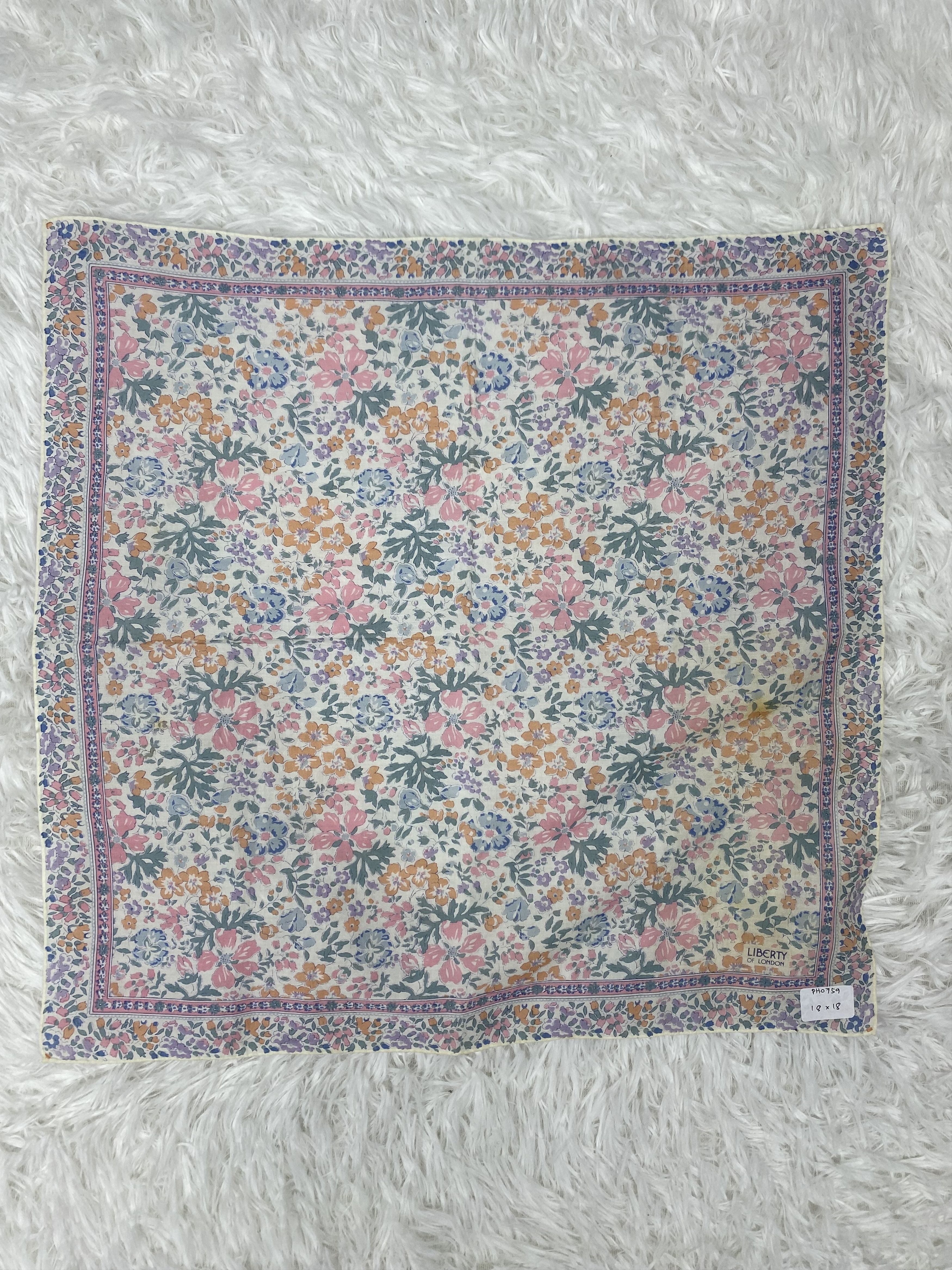 Liberty × Vintage Vintage Liberty Handkerchief Neckerchief PH0759 Size ONE SIZE - 3 Thumbnail