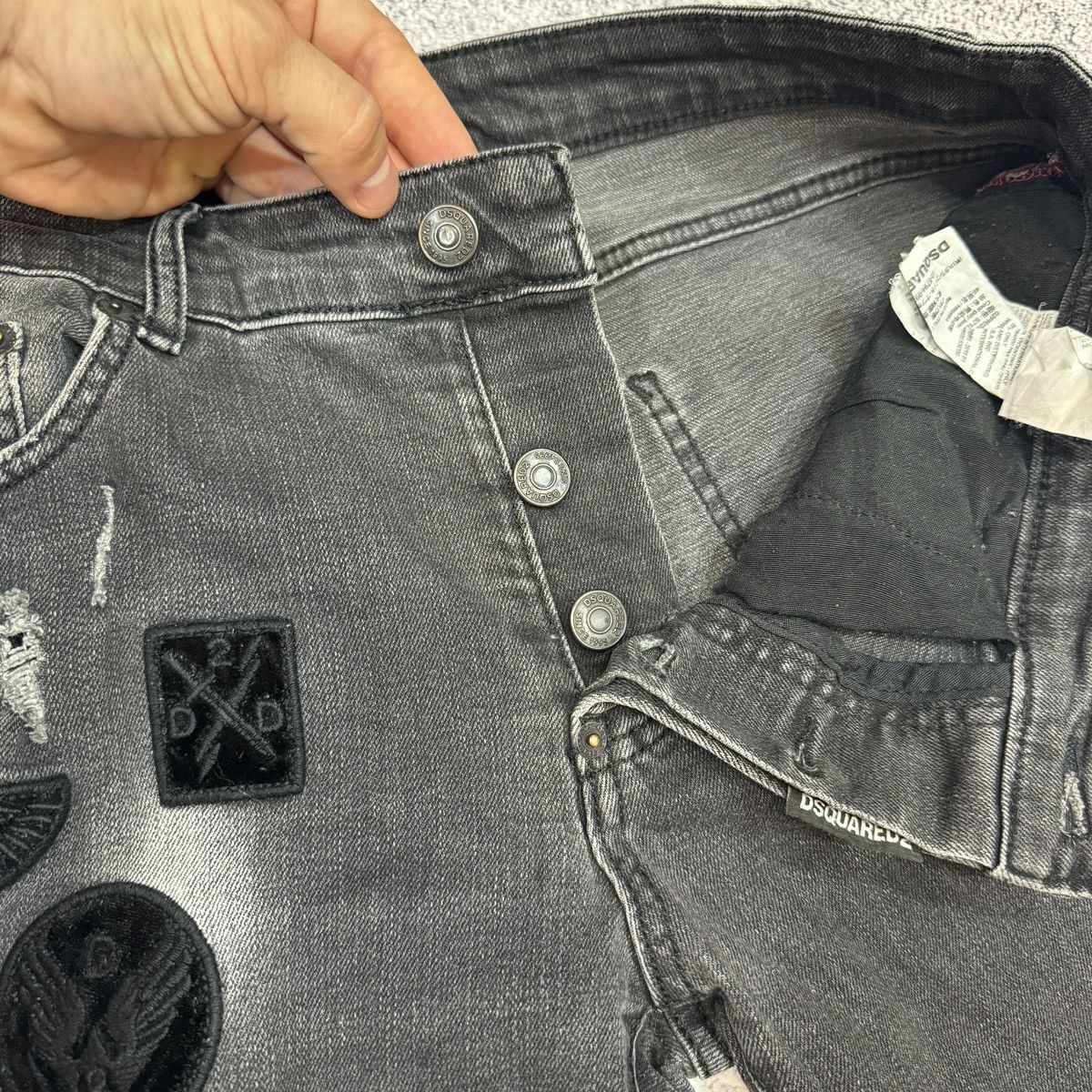 Dsquared2 Dsquared2 Cool Guy Jean US30 EU46 Size US 30 / EU 46 - 8 Thumbnail