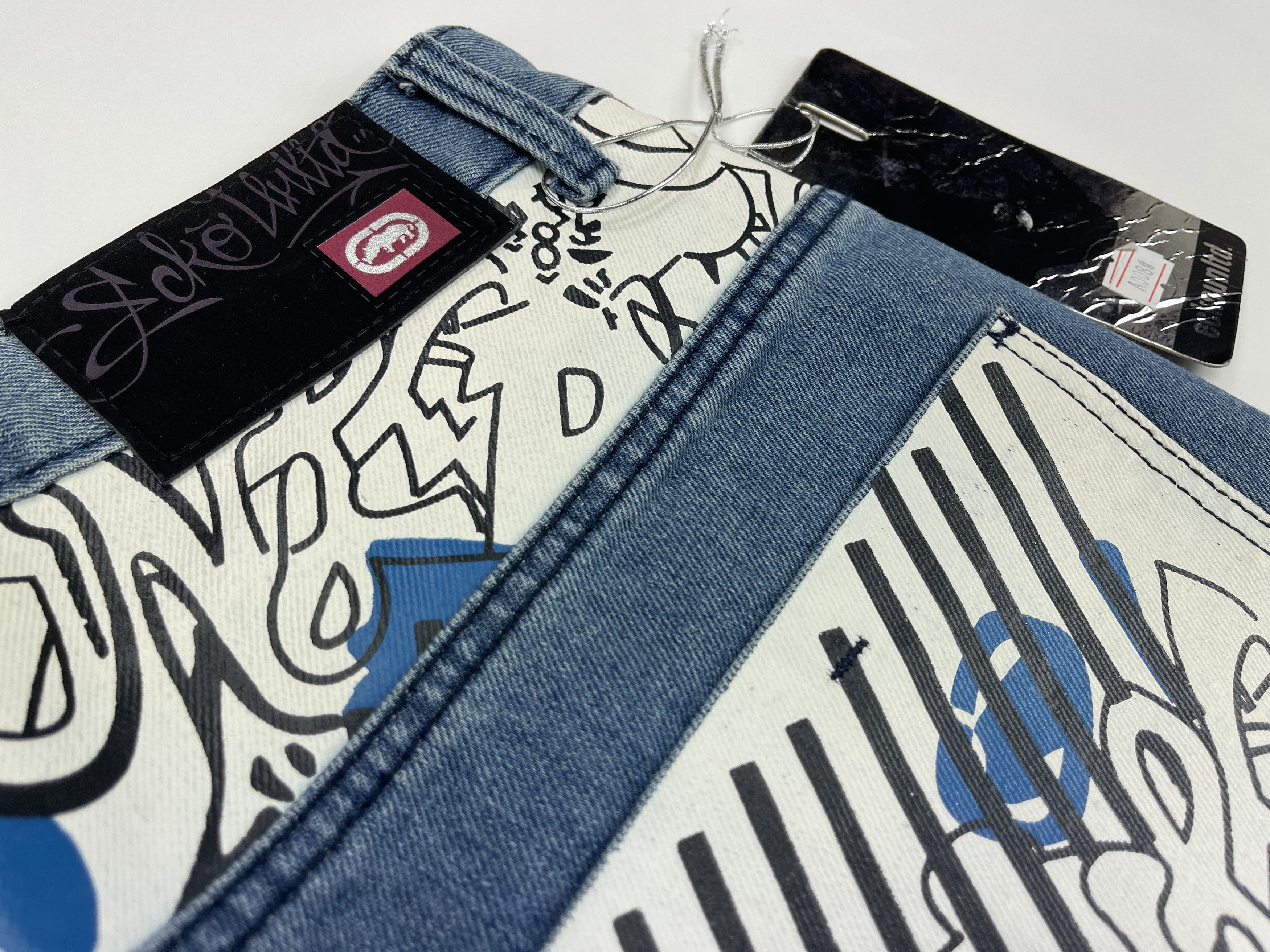 Ecko Unltd. Ecko Unltd shorts, vintage hip hop baggy jeans, 90s size 30 Size US 30 / EU 46 - 6 Thumbnail