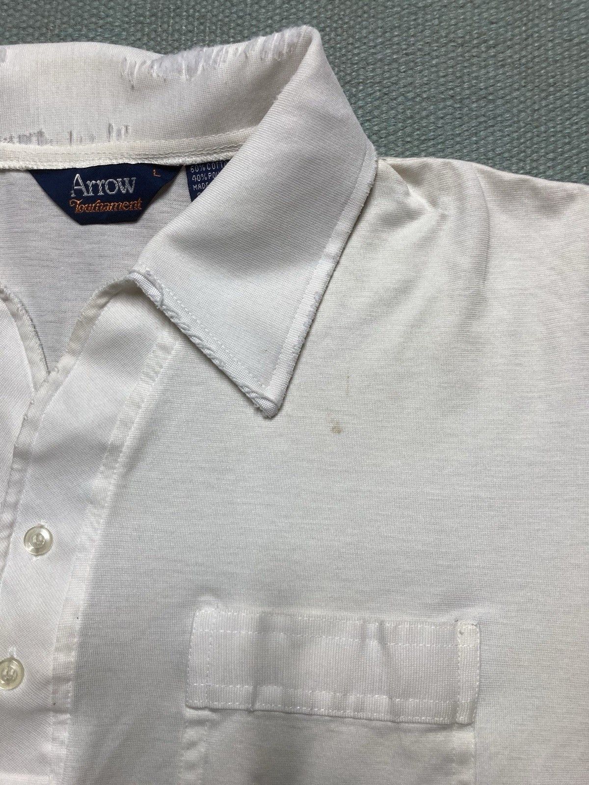Vintage Vintage 70s polo shirt arrow white stained distressed large Size US L / EU 52-54 / 3 - 8 Thumbnail