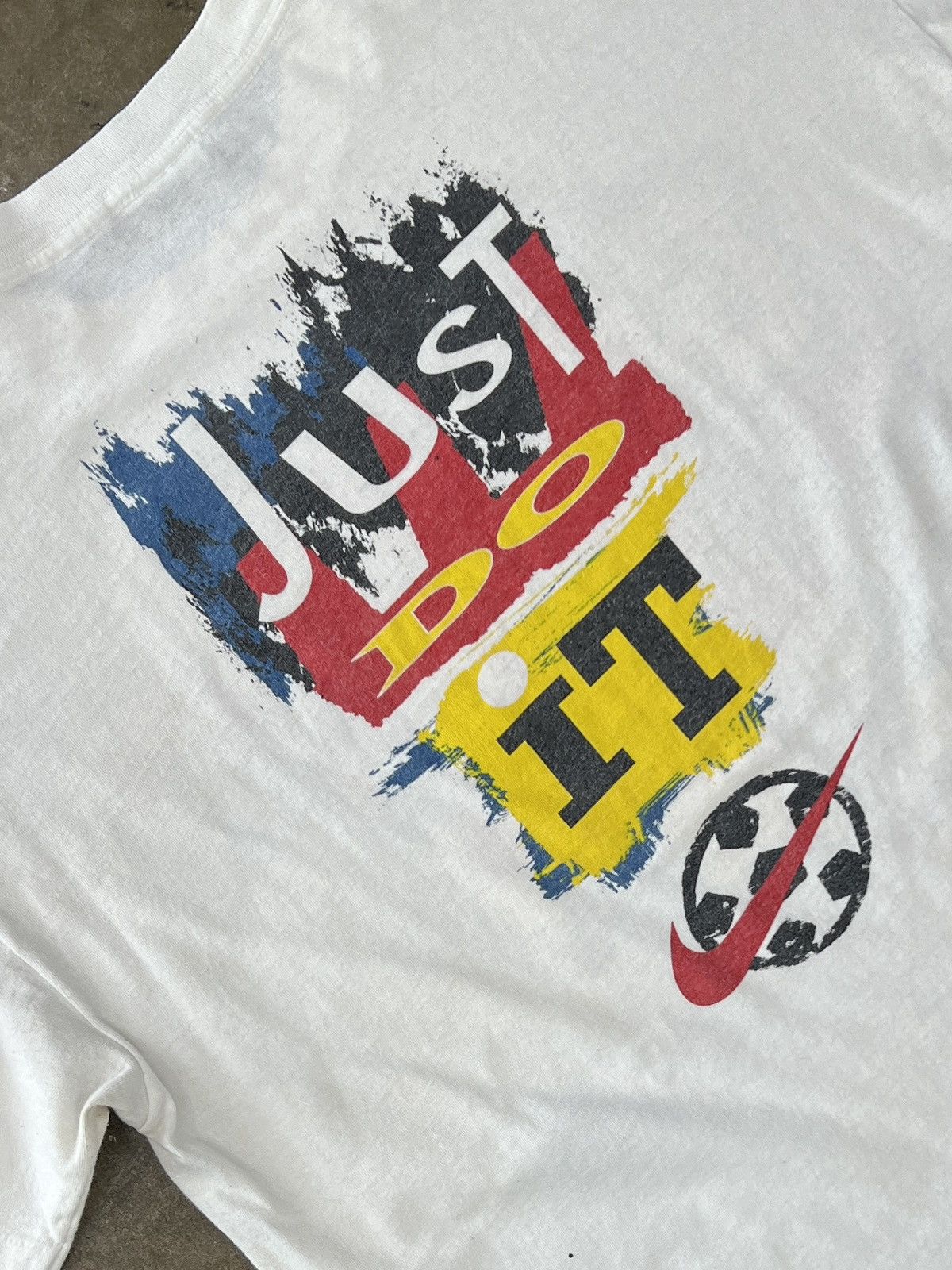 Nike Vintage 90s Nike Germany Soccer Single Stitch Tee XL Size US XL / EU 56 / 4 - 4 Thumbnail