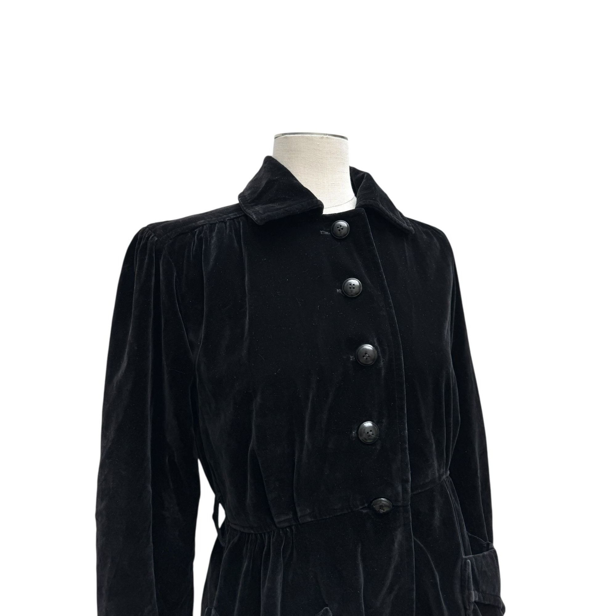 Saint Laurent Paris Black Velvet Jacket Size M / US 6-8 / IT 42-44 - 2 Thumbnail