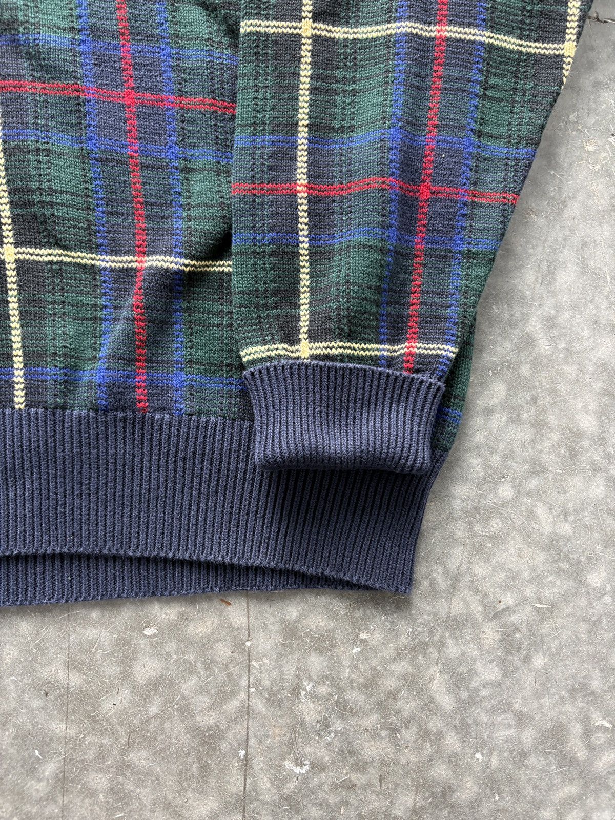 Polo Ralph Lauren Vintage 90s Polo Ralph Lauren Tartan Plaid Knit Sweater Size US XL / EU 56 / 4 - 3 Thumbnail