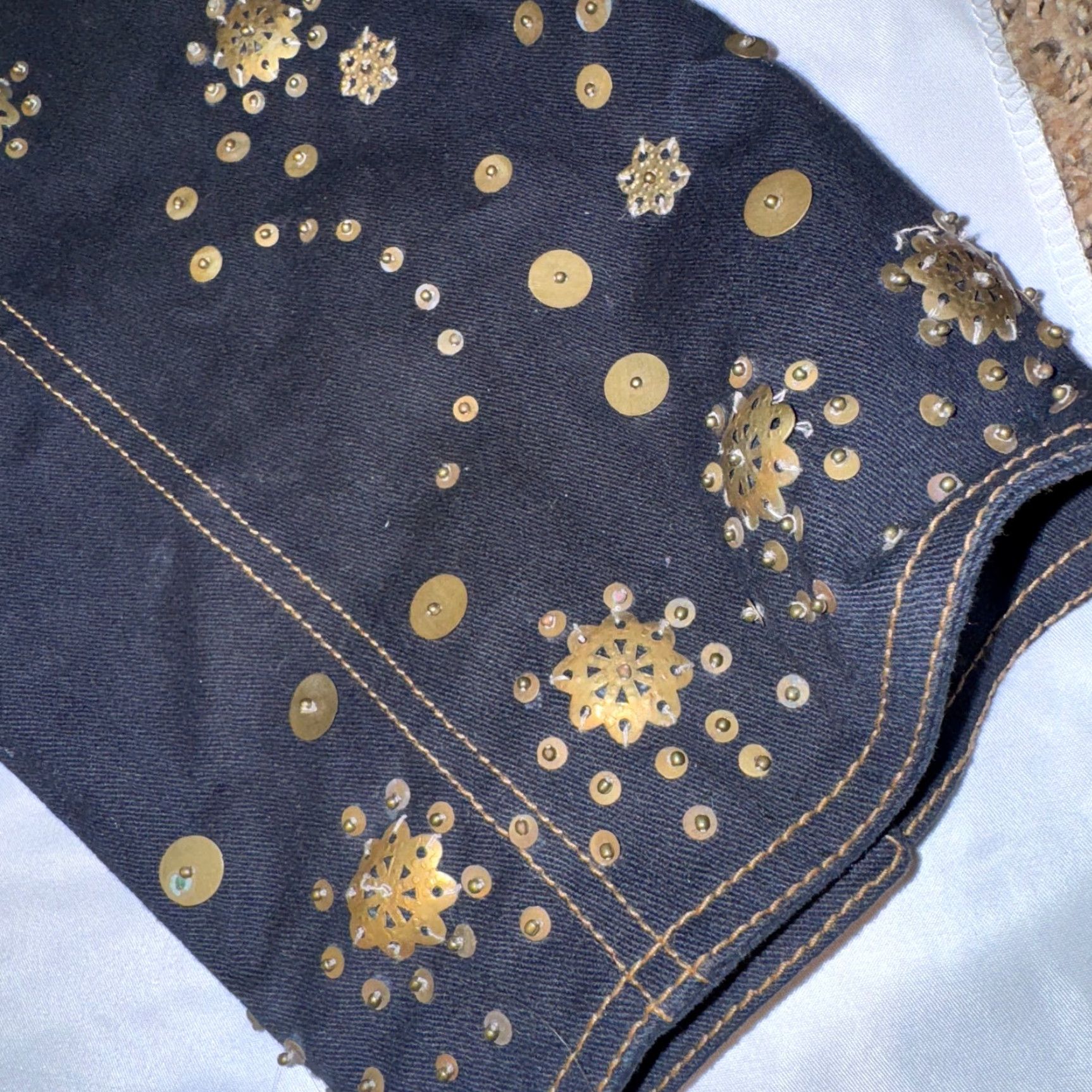 Denime Giclee Denim Jacket 30W Gold Lining & Gold Sequined Floral Embilsihed NWT Size 4XL / US 24-26 - 5 Thumbnail