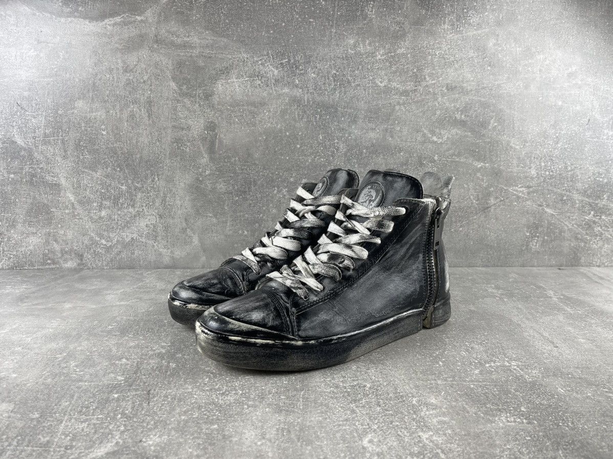 Diesel Diesel Distressed Leather High Top Sneakers with Side Zipper Size US 7 / EU 40 - 1 Thumbnail