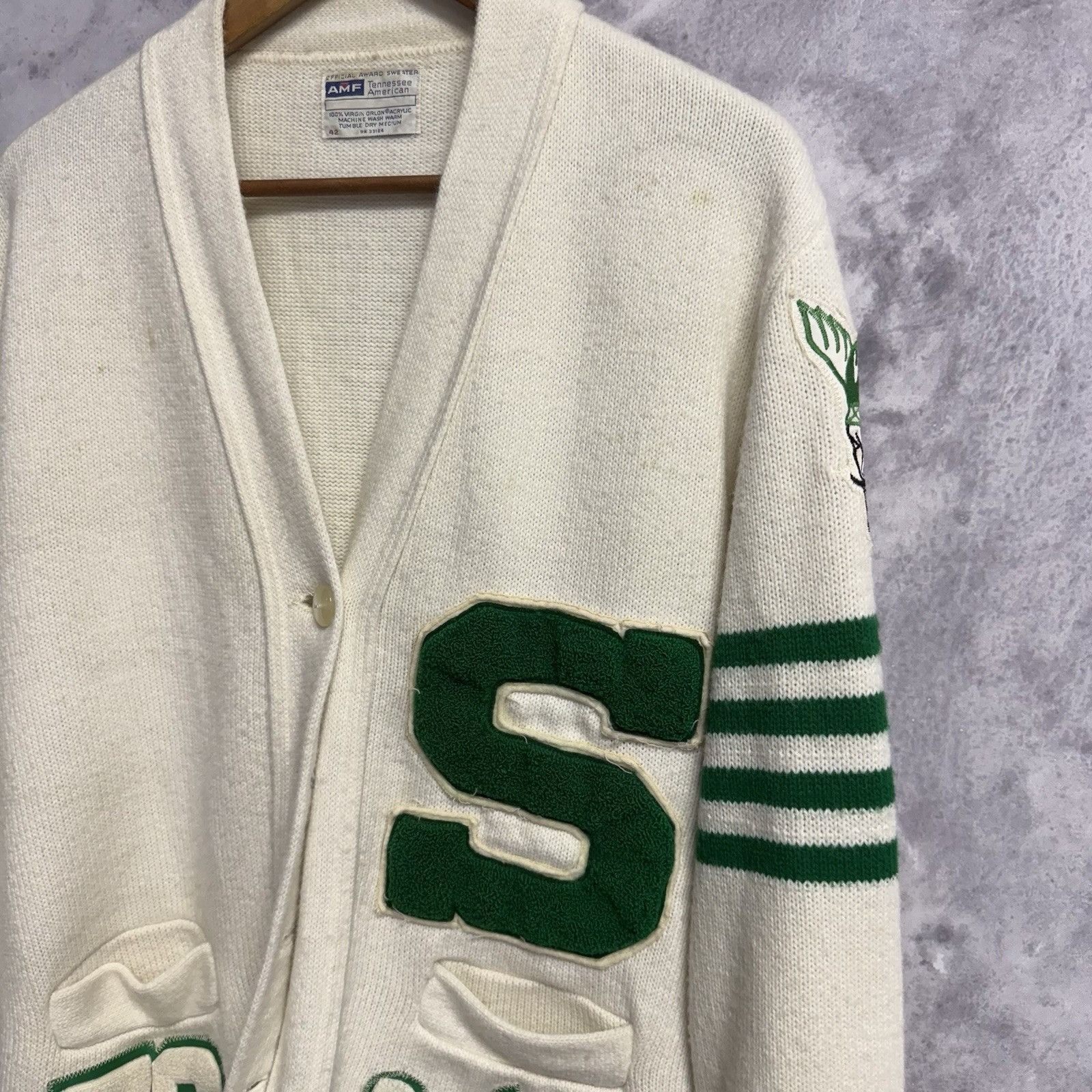 Vintage Vintage 70’s Heavy Knit Varsity Cardigan Sweater Size 44 Wom Size L / US 10 / IT 46 - 2 Thumbnail