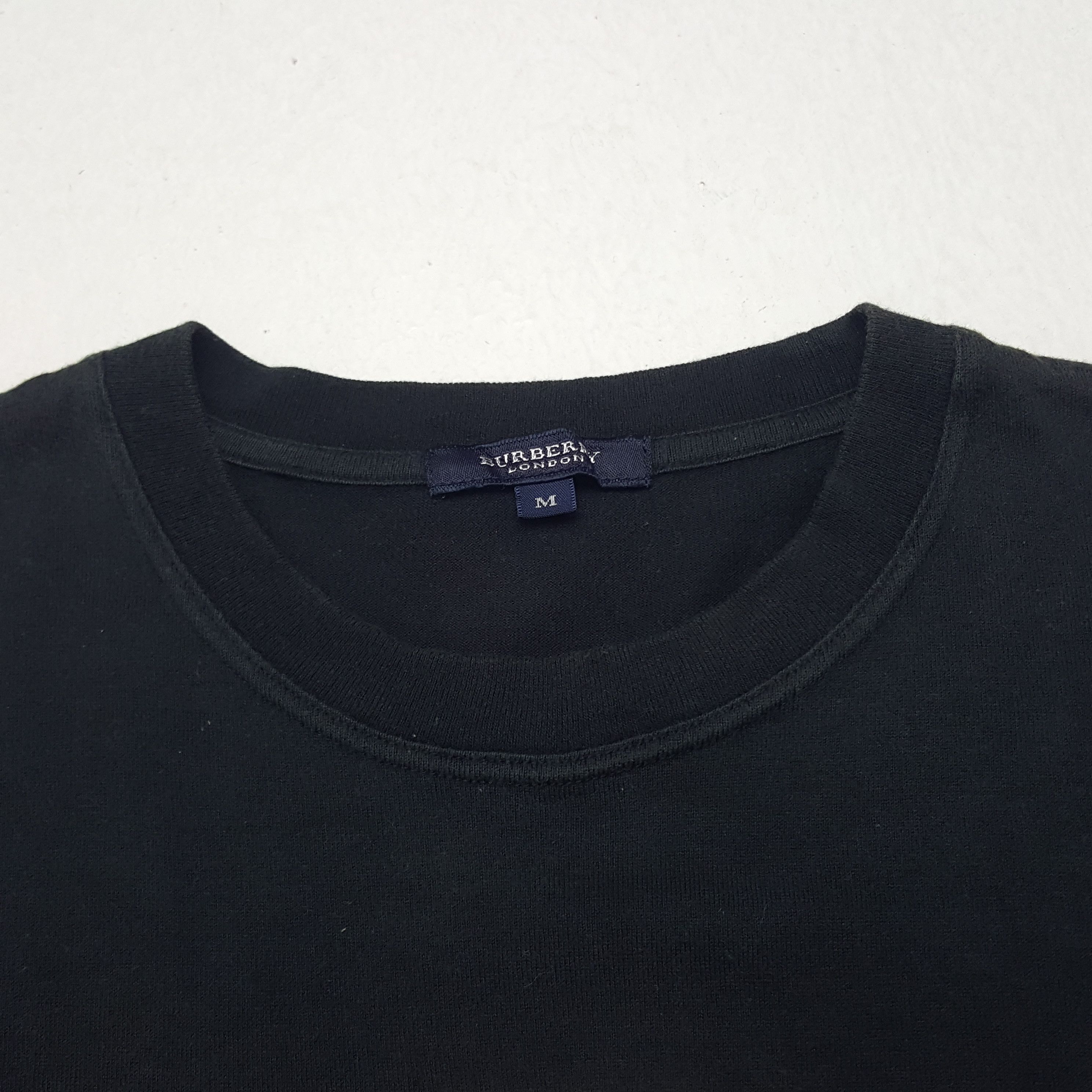 Burberry × Vintage Vintage Burberry London Nova Check Tshirt Size US M / EU 48-50 / 2 - 4 Thumbnail