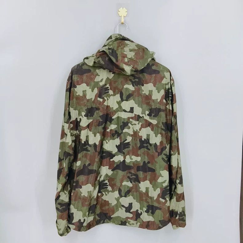 Louis Vuitton louis vuitton camouflage print rain jacket-2507 Size US M / EU 48-50 / 2 - 2 Thumbnail