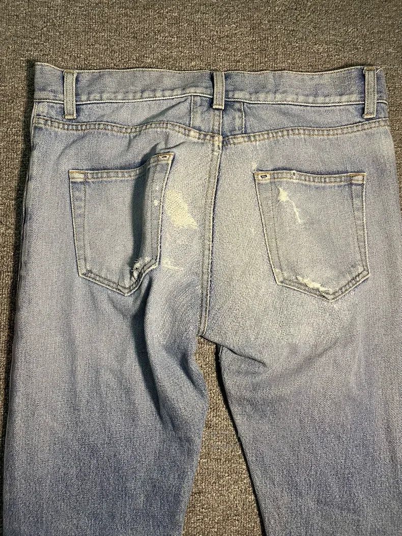 Saint Laurent Paris Saint Laurent Paris Blue Washed Knee Cut Ripped Denim Jean Size US 30 / EU 46 - 8 Thumbnail