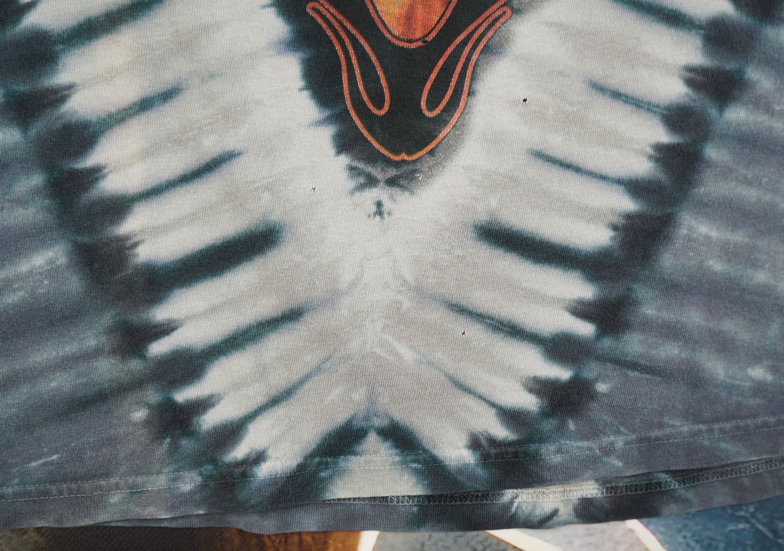 Band Tees × Liquid Blue × Vintage 2010s ACDC Hells Bells Liquid Blue Tie Dye T-Shirt Size US M / EU 48-50 / 2 - 3 Thumbnail