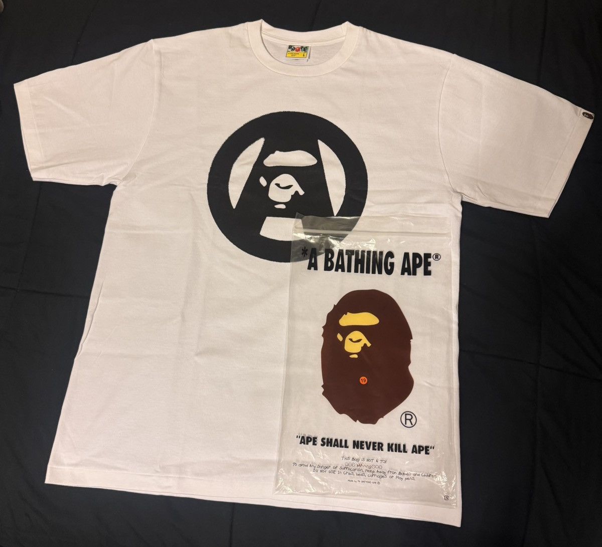 Bape BAPE White Stencil Circle Ape Face Tee Size US L / EU 52-54 / 3 - 1 Thumbnail