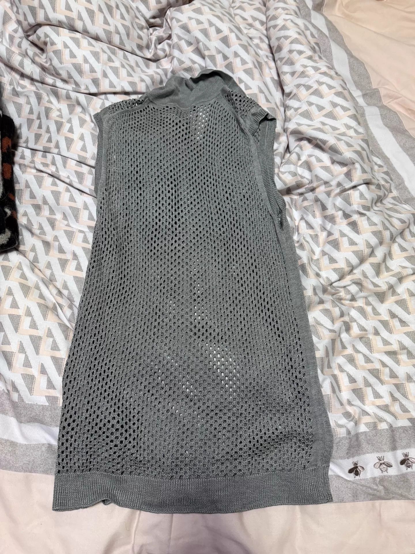 Prada Prada Openwork Knit Vest Unisex Gray Size 50 Size US M / EU 48-50 / 2 - 5 Thumbnail