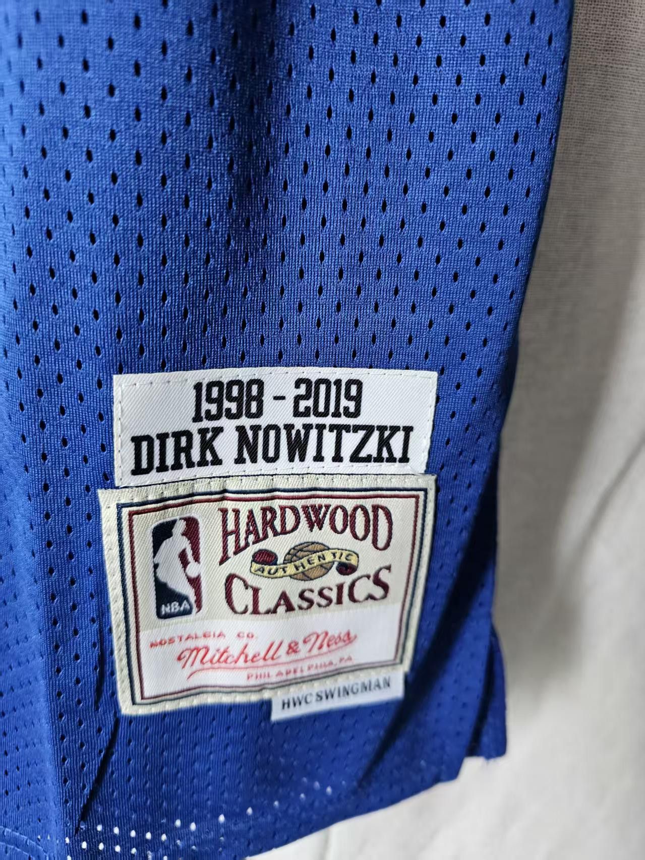 NBA Mavericks 41 Dirk Nowitzki Jersey Blue Size US XL / EU 56 / 4 - 4 Thumbnail