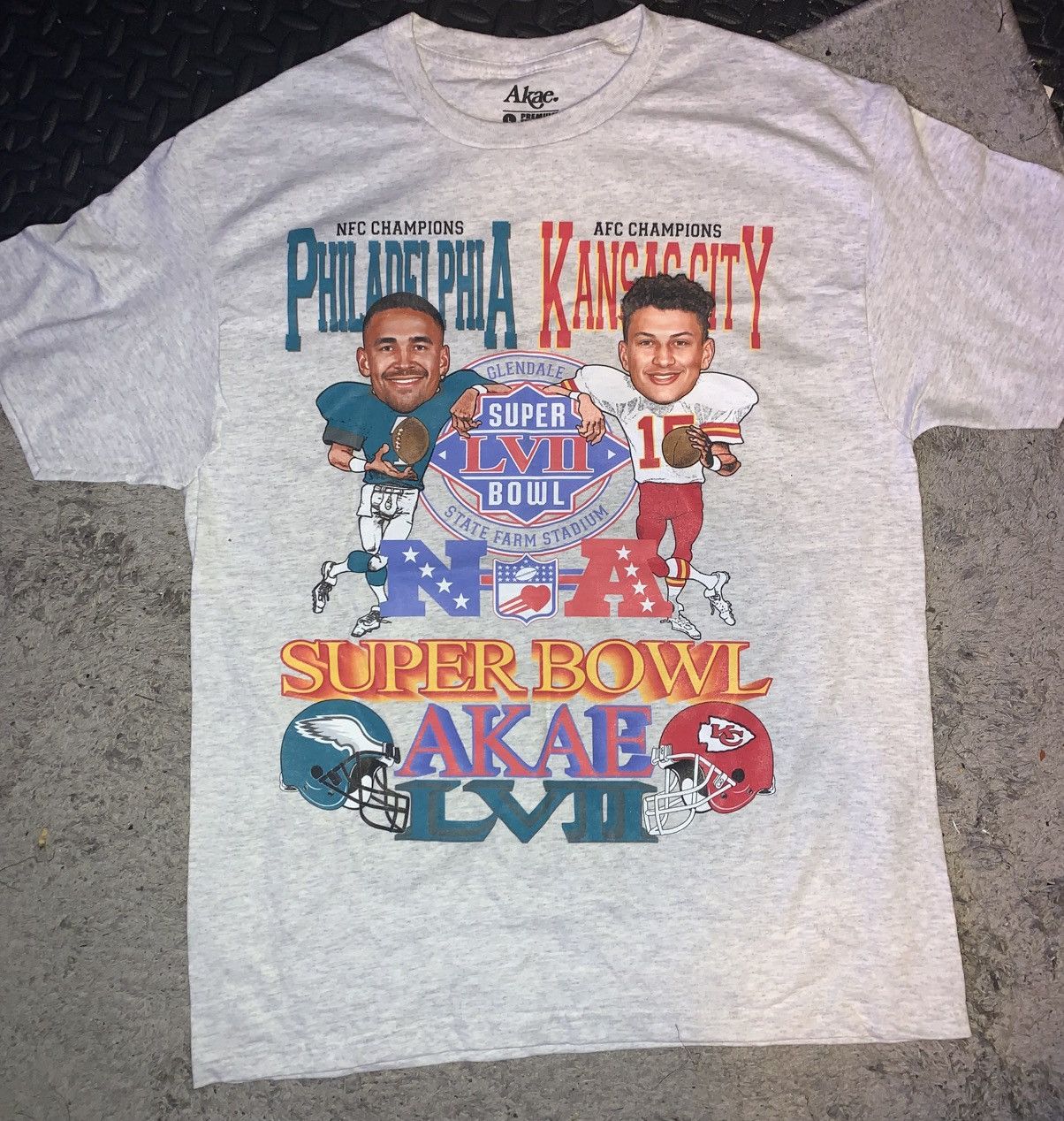 NFL Akae Super Bowl LVII Eagles vs Chiefs Graphic Tee Size US L / EU 52-54 / 3 - 4 Thumbnail