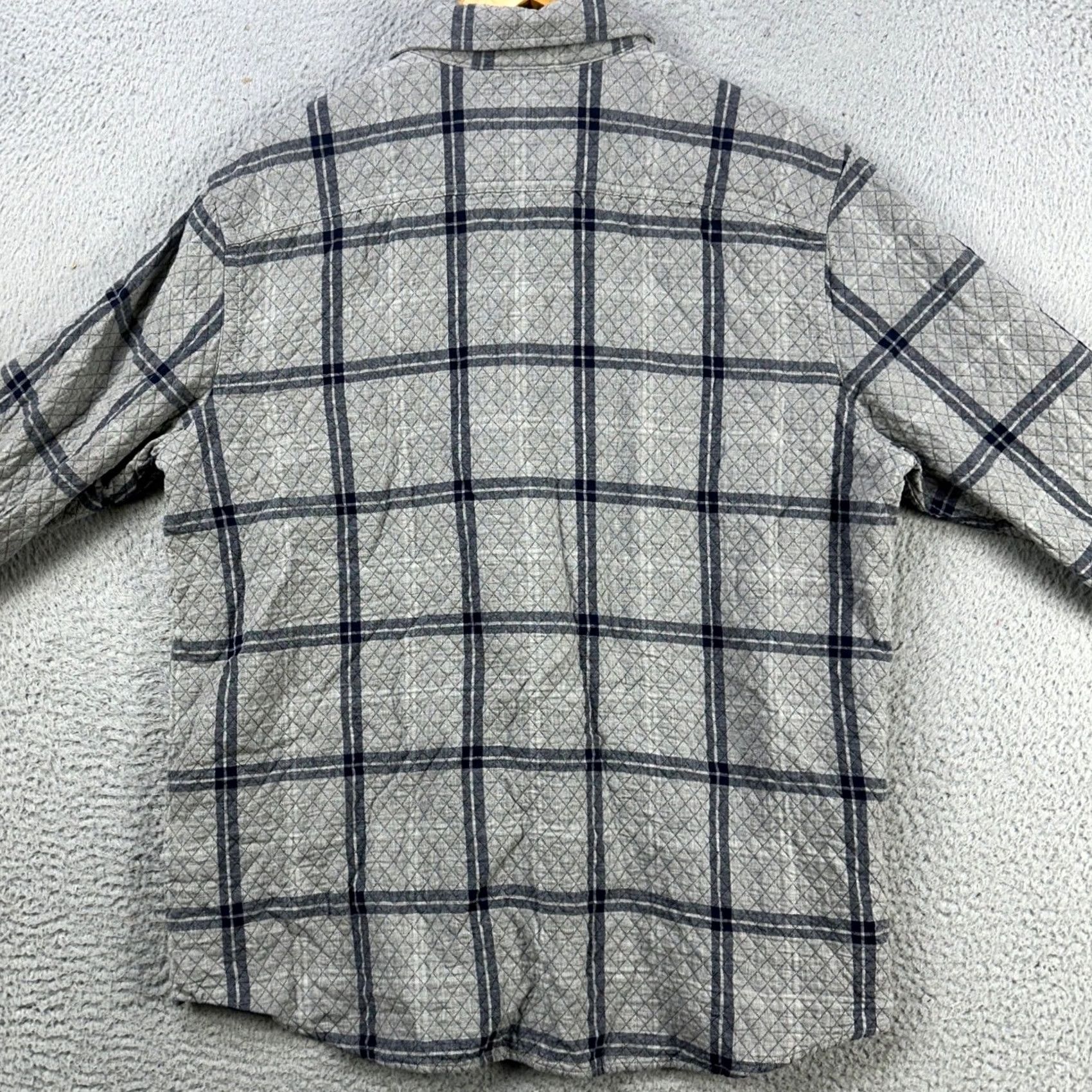Southern Tide Southern Tide Shacket Flannel Men Large Gray Plaid Quilted Button Up Shacket Size US L / EU 52-54 / 3 - 3 Thumbnail