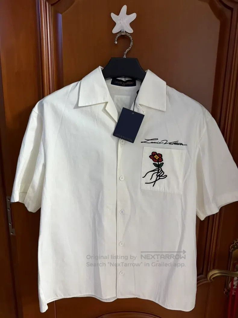 Louis Vuitton Louis Vuitton Rose Embroidered Shirt Size US XL / EU 56 / 4 - 1 Thumbnail