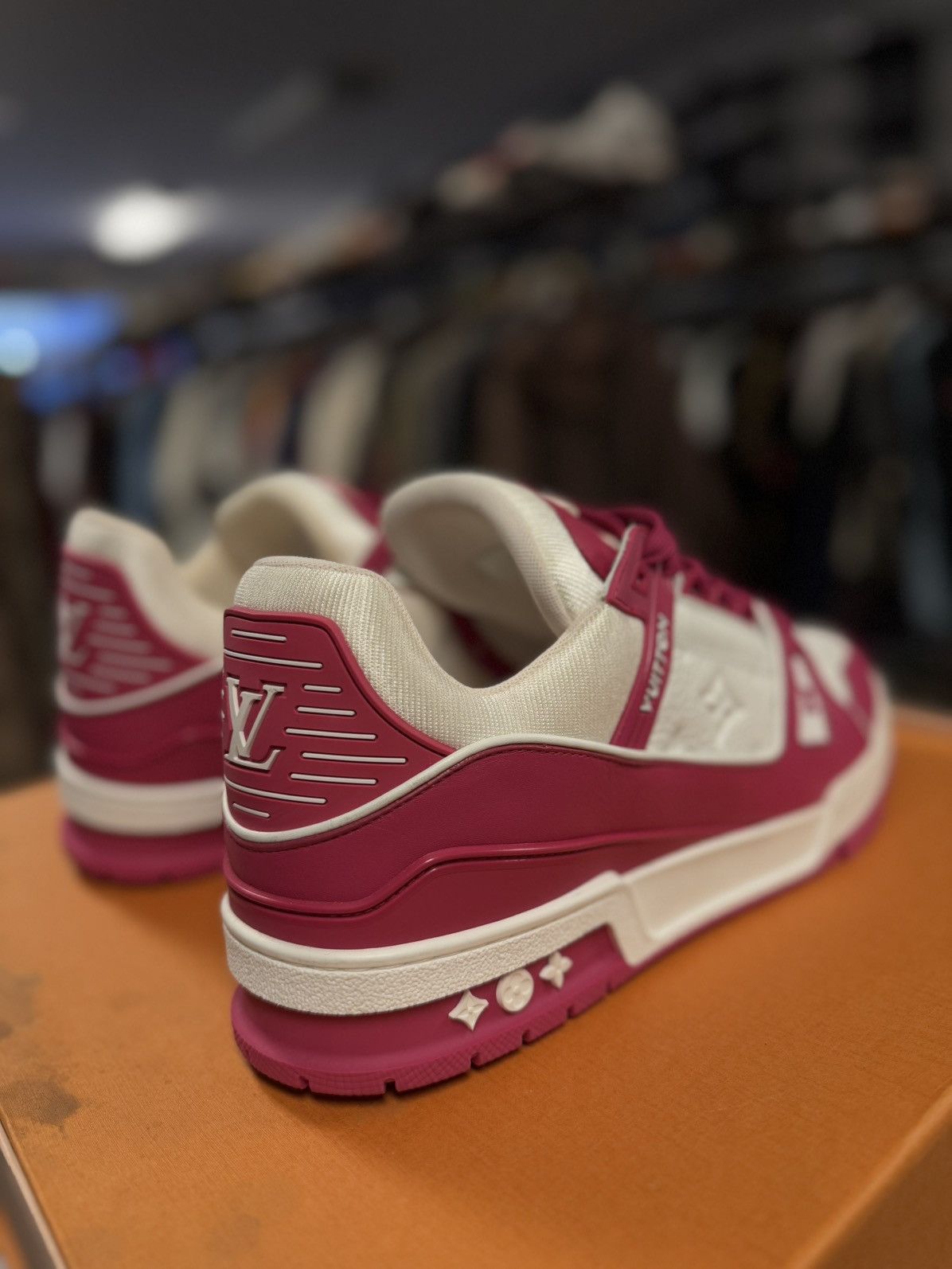 Louis Vuitton Louis Vuitton Low Top Pink Trainers Size 9LV/10US (NEW) Size US 10 / EU 43 - 7 Thumbnail