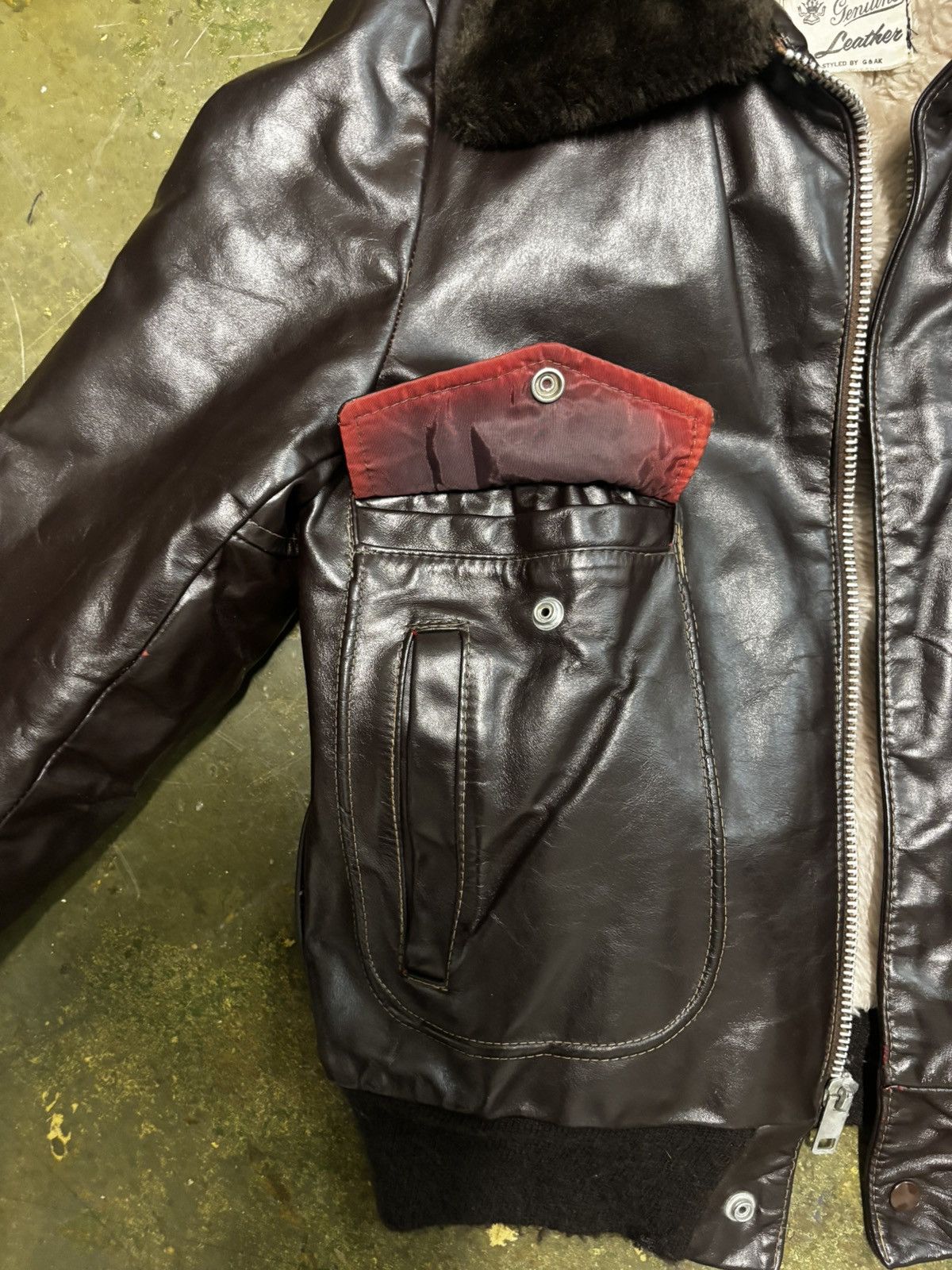 Vintage VINTAGE LEATHER JACKET Size US M / EU 48-50 / 2 - 7 Thumbnail