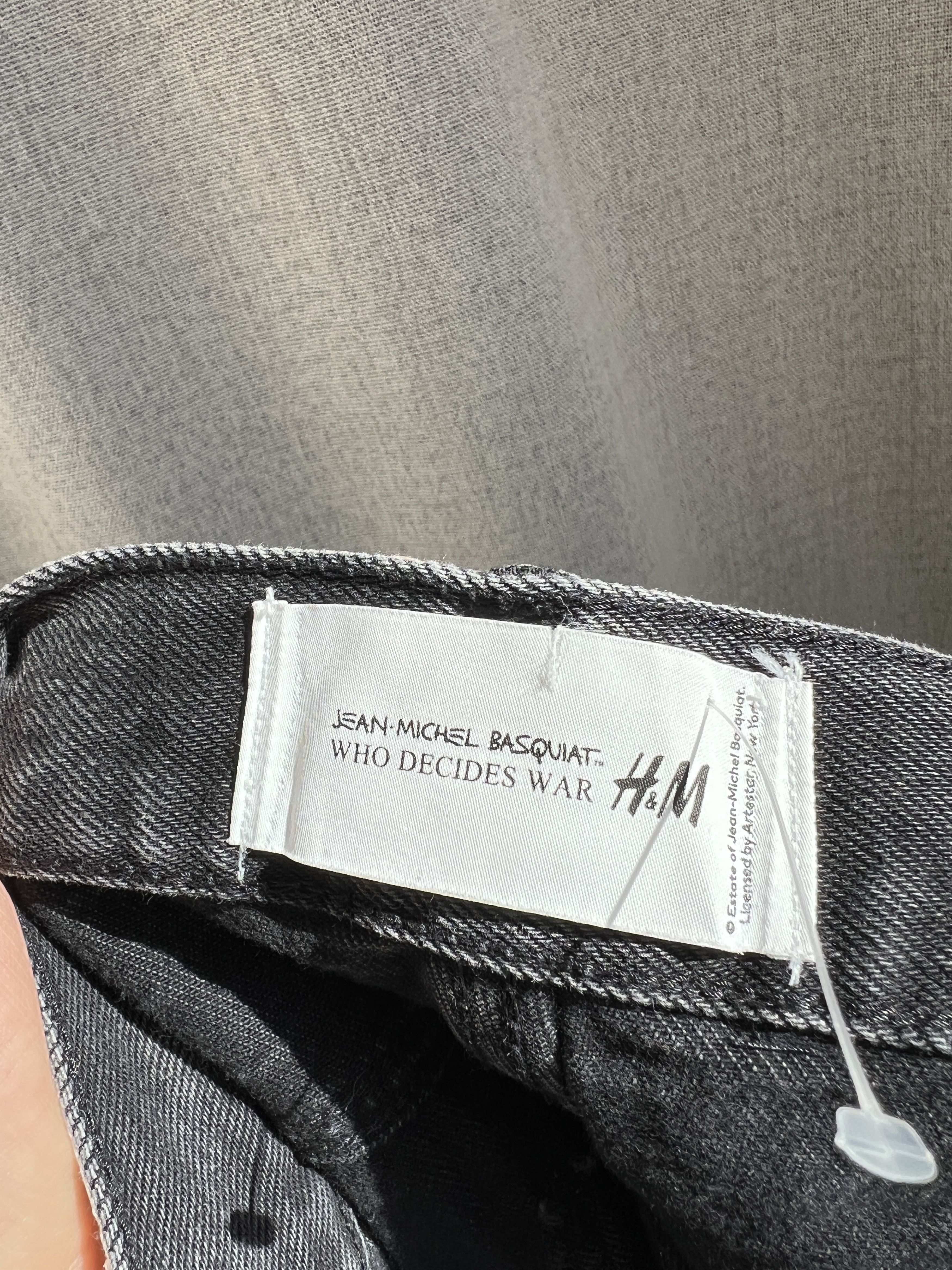 H&M × Jean-Michel Basquiat × Who Decides War H&M Who Decides War Jean-Michel Basquiat Wide Denim Graphic Size US 31 - 5 Thumbnail