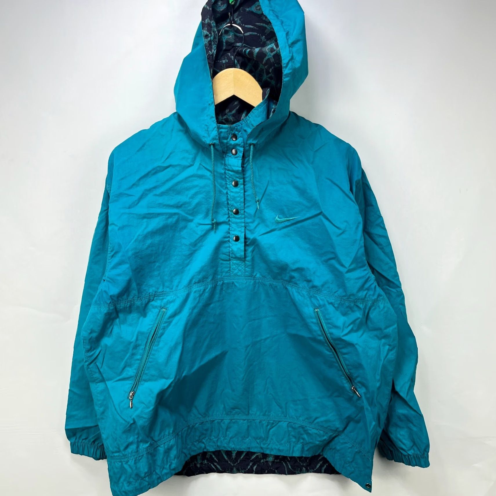 Nike VINTAGE Nike Tonal Swoosh Windbreaker Jacket Womens M Teal 90s Windbreaker Nike Womens Medium Teal 90s Size M / US 6-8 / IT 42-44 - 2 Thumbnail