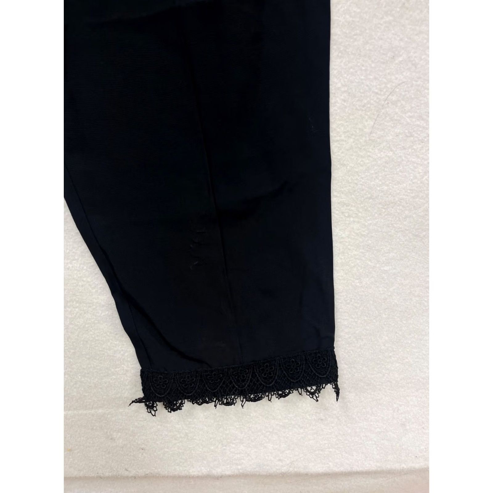 Vintage Rumours Pants Dress Pants Womens 12 Black Lace Hem Pleated All Season Vintage? No, Not Vintage Size 34" / US 12 / IT 48 - 5 Thumbnail